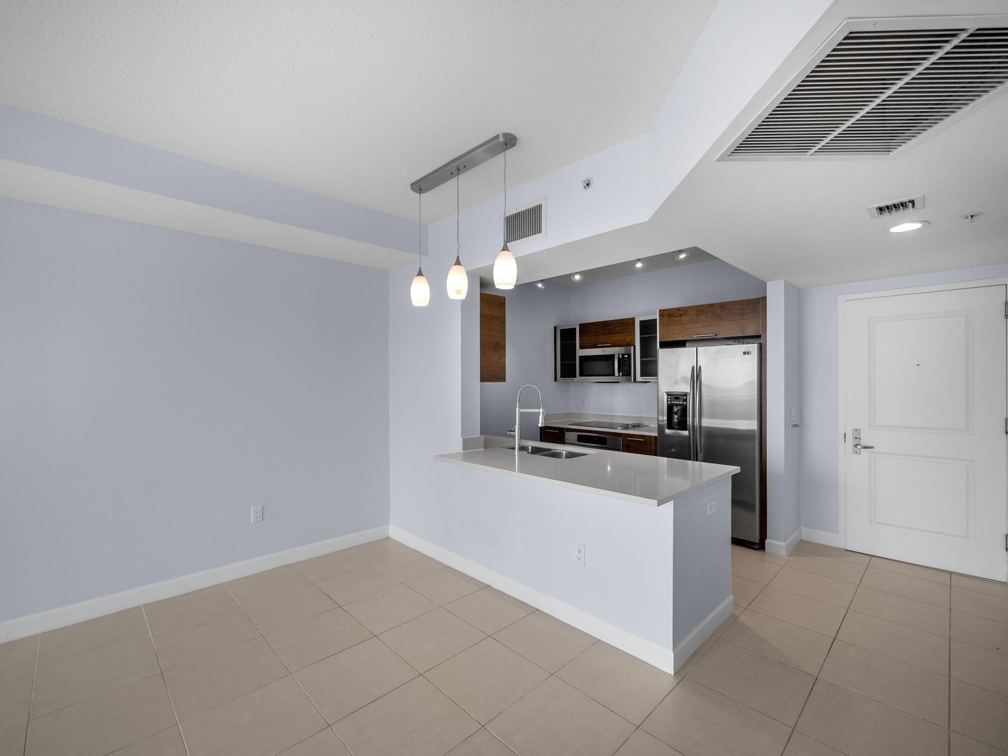 480 HIBISCUS Street 918, West Palm Beach, FL 33401, West Palm Beach - Photo 3