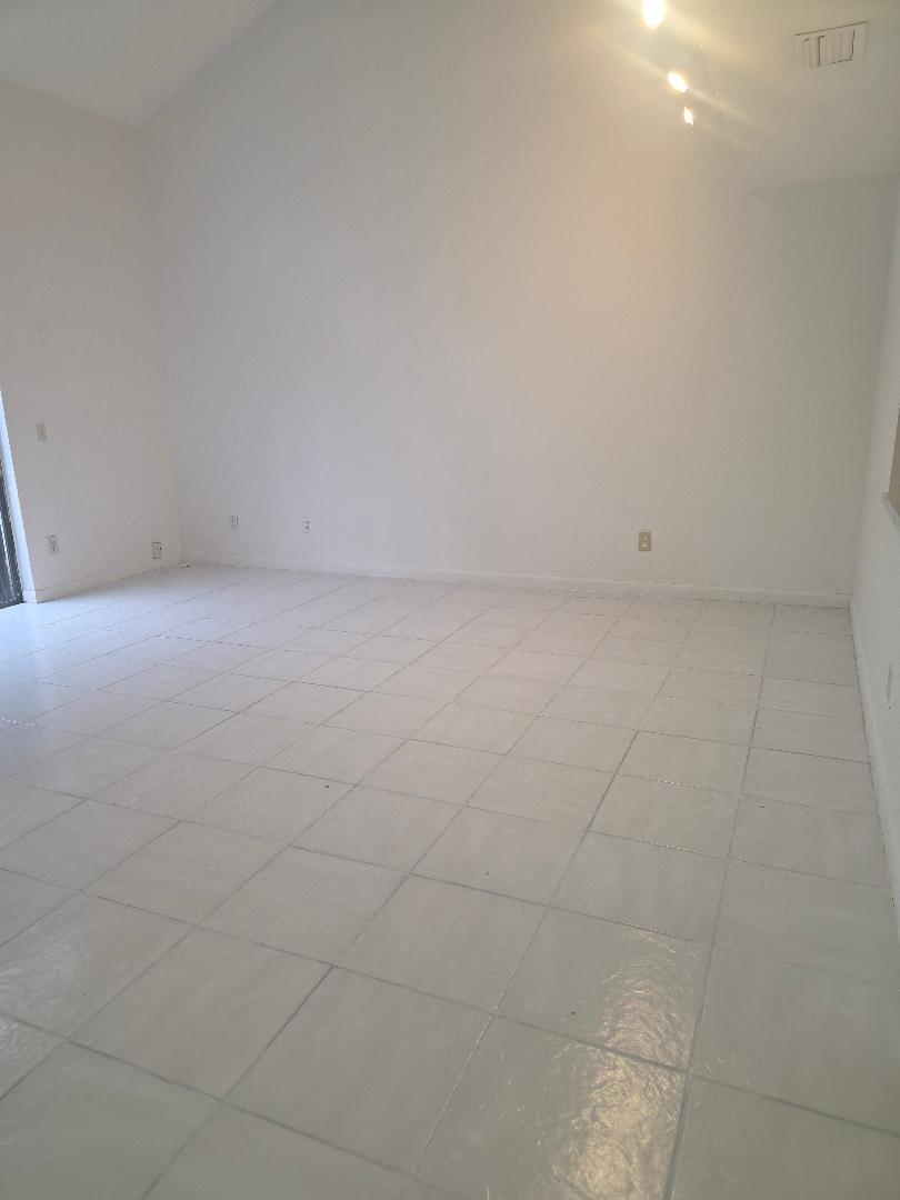 7474 NW 34th Street 7474, Lauderhill, FL 33319, Lauderhill - Photo 3