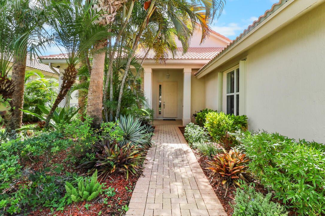 9110 Bay Harbour Circle, West Palm Beach, FL 33411, West Palm Beach - Photo 5