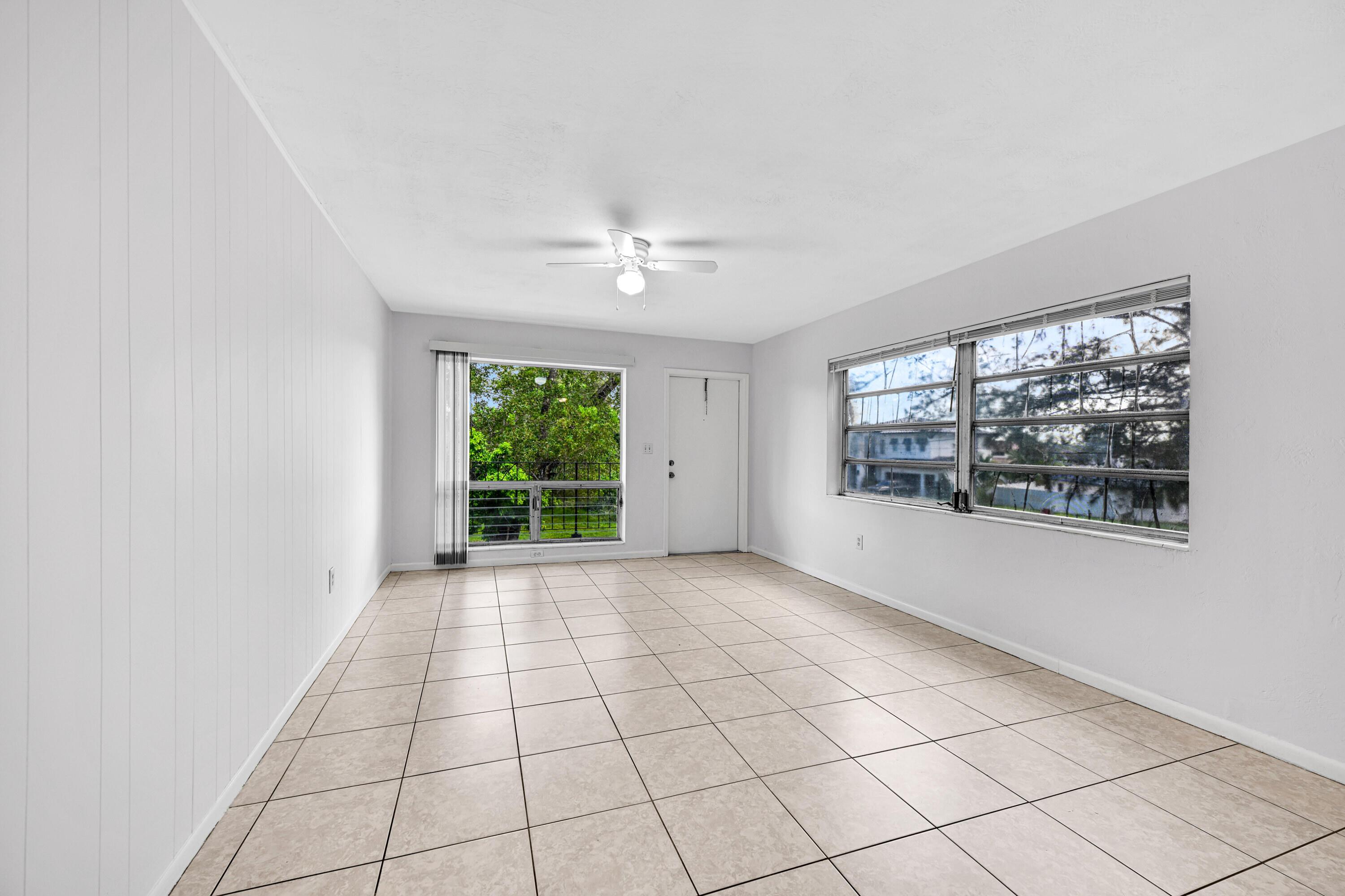 199 SW 15th Street 3, Boca Raton, FL 33432, Boca Raton - Photo 5