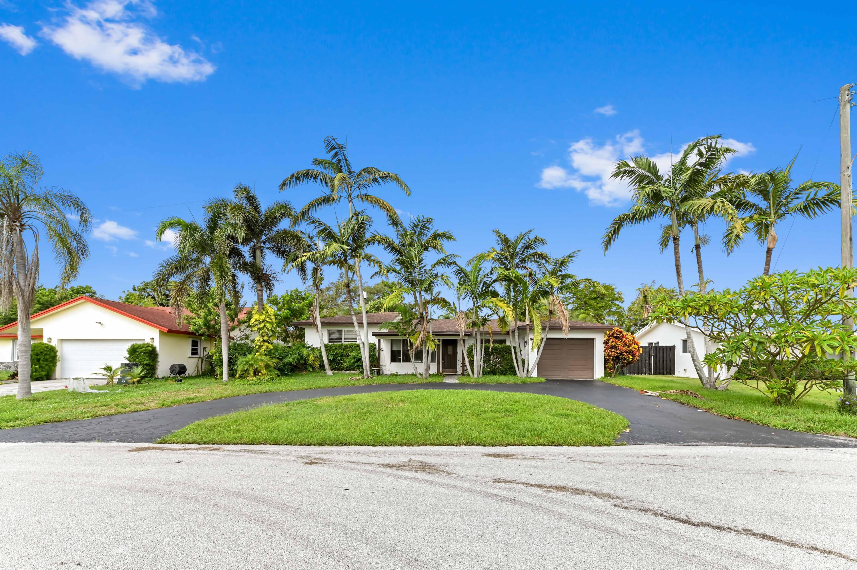 999 NW 3rd Avenue, Boca Raton, FL 33432, Boca Raton - Photo 2