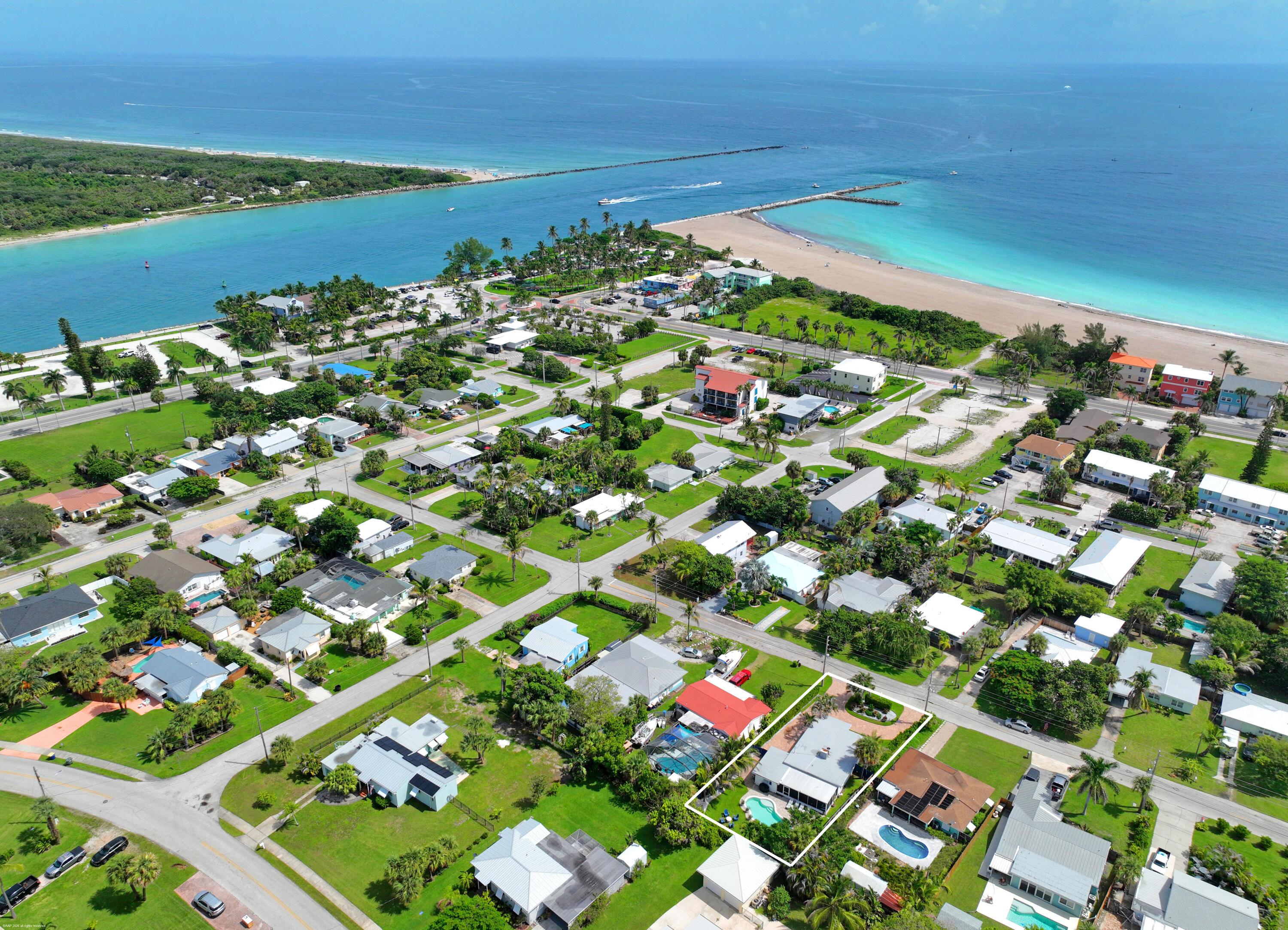 307 GRANADA Street, Fort Pierce, FL 34949, Fort Pierce - Photo 2