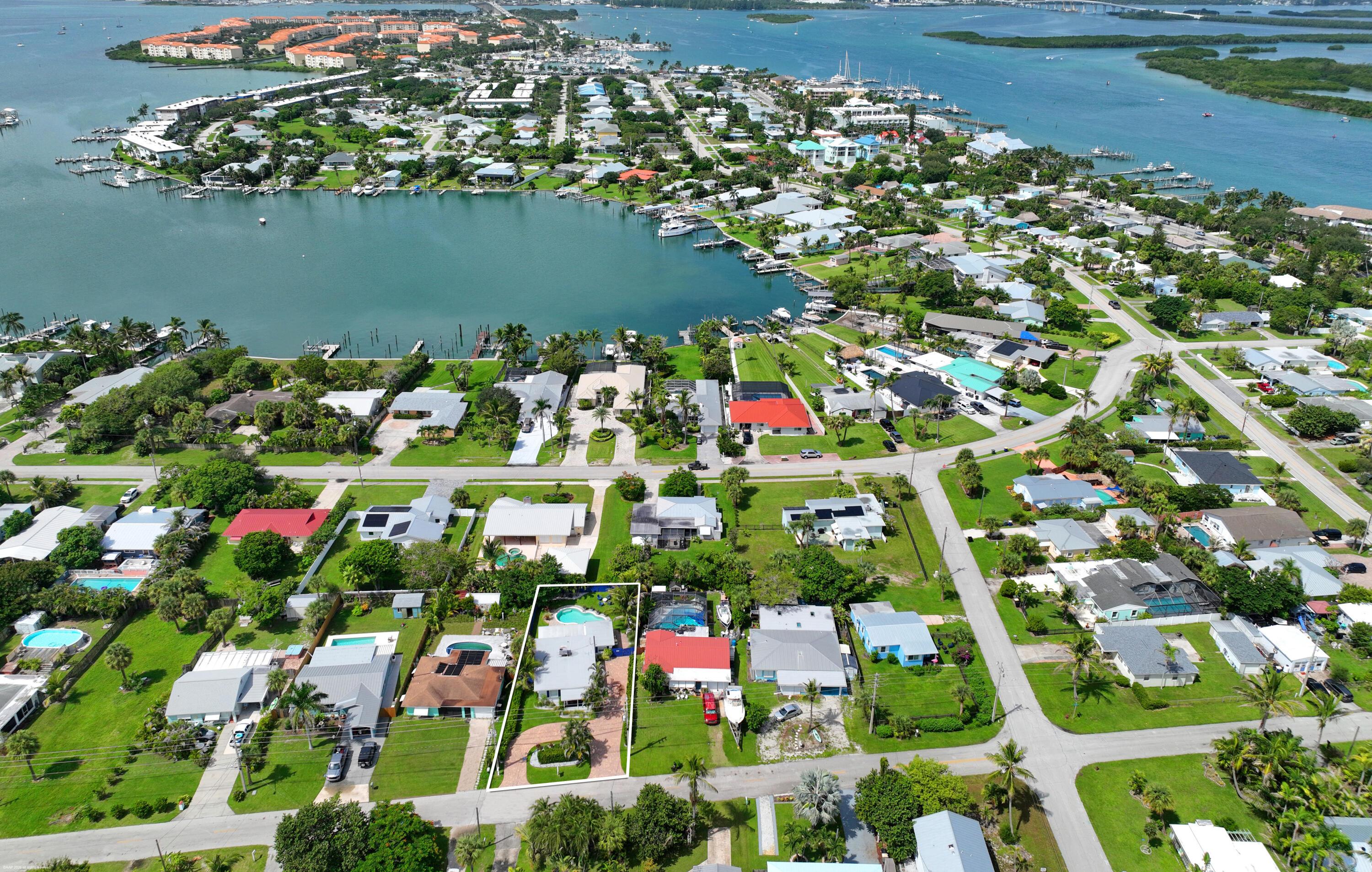 307 GRANADA Street, Fort Pierce, FL 34949, Fort Pierce - Photo 5