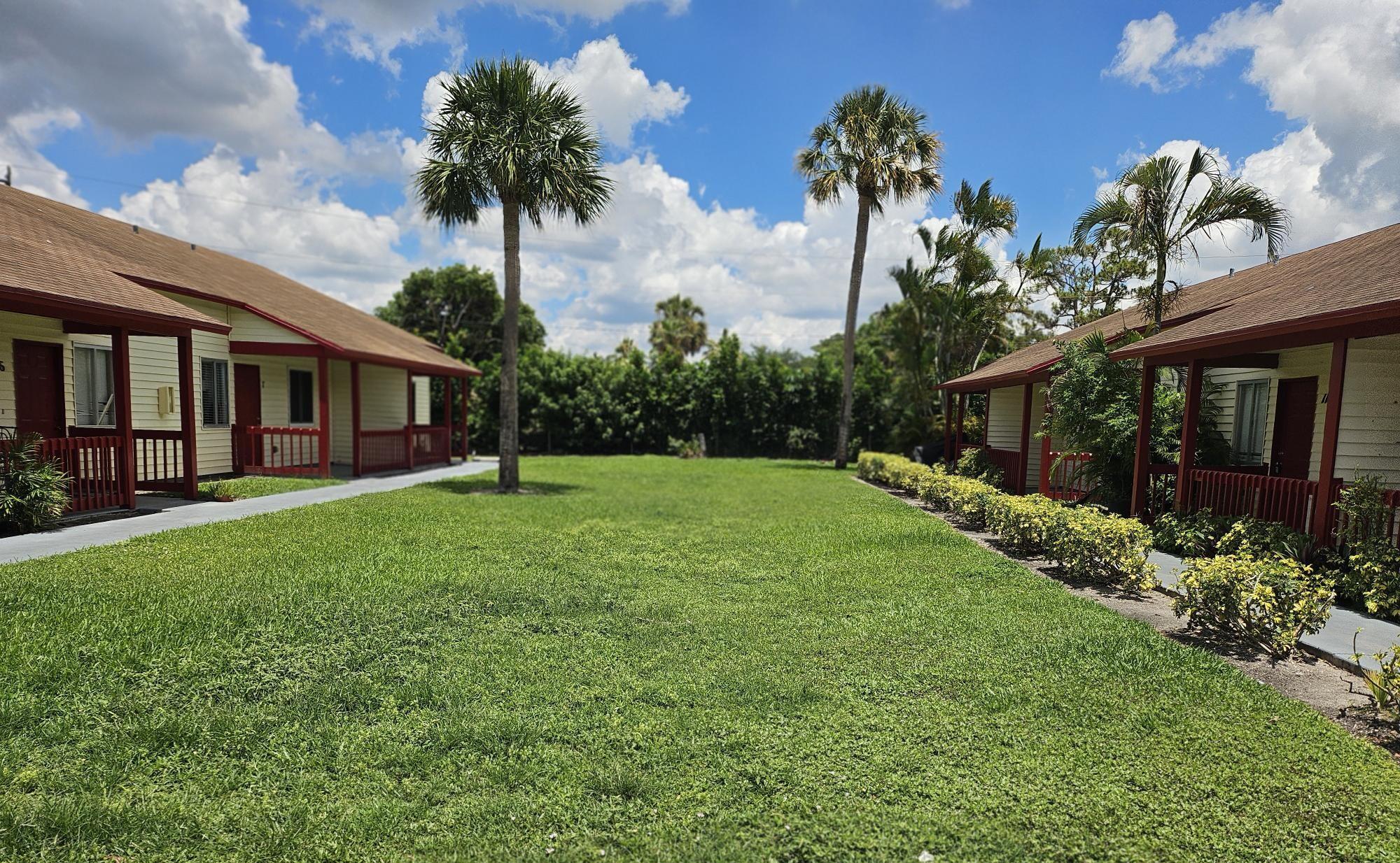 1305 Rosewood Villa Lane 4, West Palm Beach, FL 33417, West Palm Beach