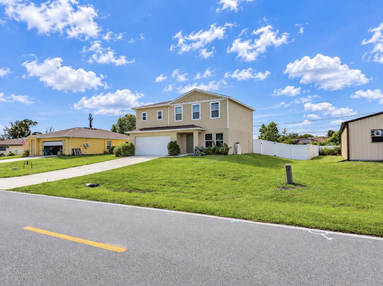 520 W TARPON Boulevard NW, Port Charlotte, FL 33952, Port Charlotte - Photo 3