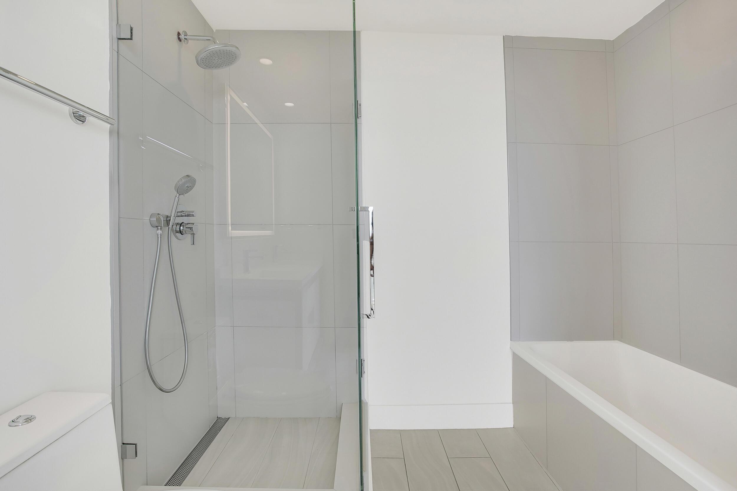 2000 METROPICA Way 1503, Sunrise, FL 33323, Sunrise - Photo 5