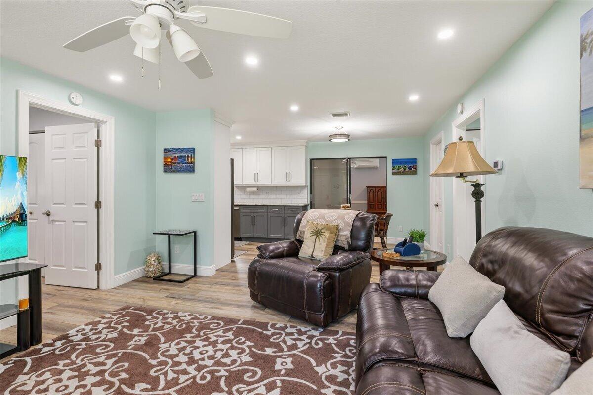 3209 12th Street SW, Vero Beach, FL 32968, Vero Beach - Photo 4