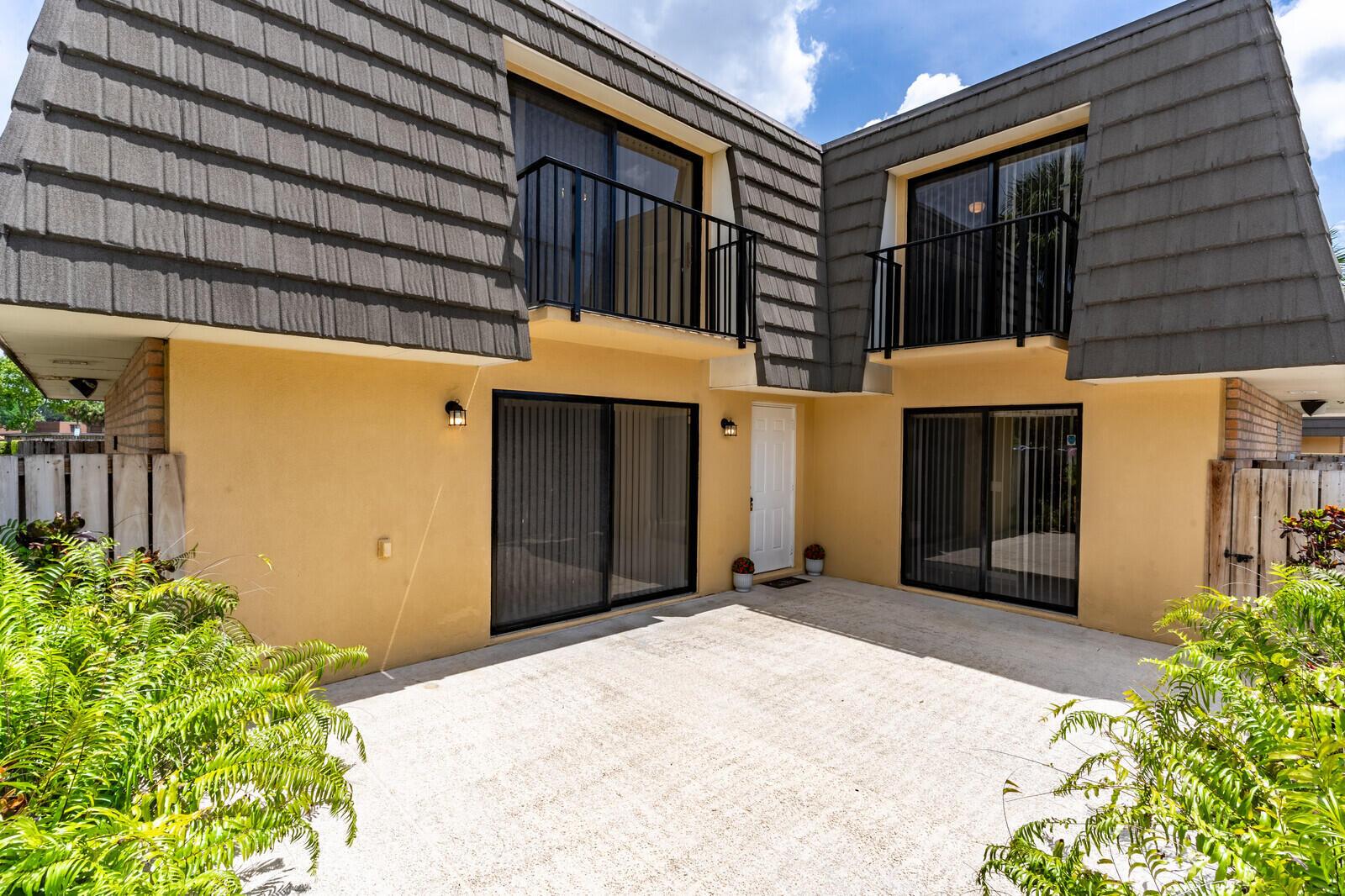 622 6th Way, West Palm Beach, FL 33407, West Palm Beach - Photo 2