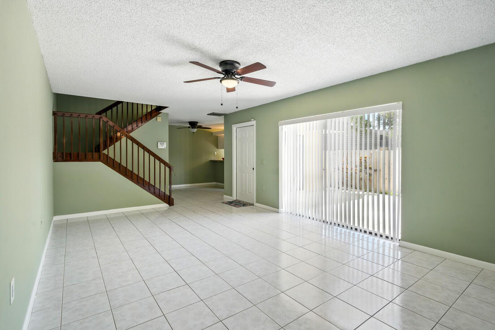 622 6th Way, West Palm Beach, FL 33407, West Palm Beach - Photo 4