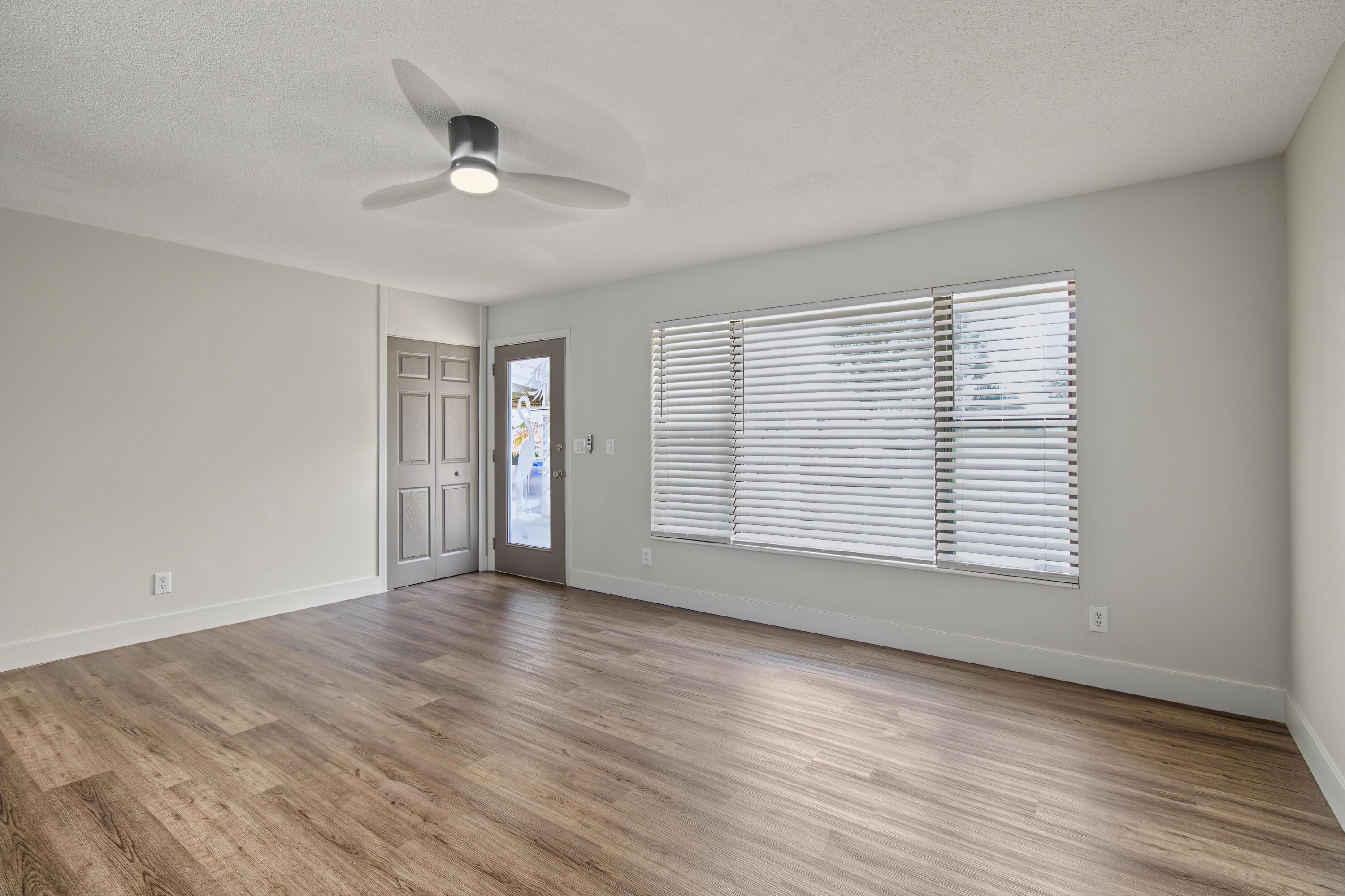 2424 1ST Place SW, Vero Beach, FL 32962, Vero Beach - Photo 3
