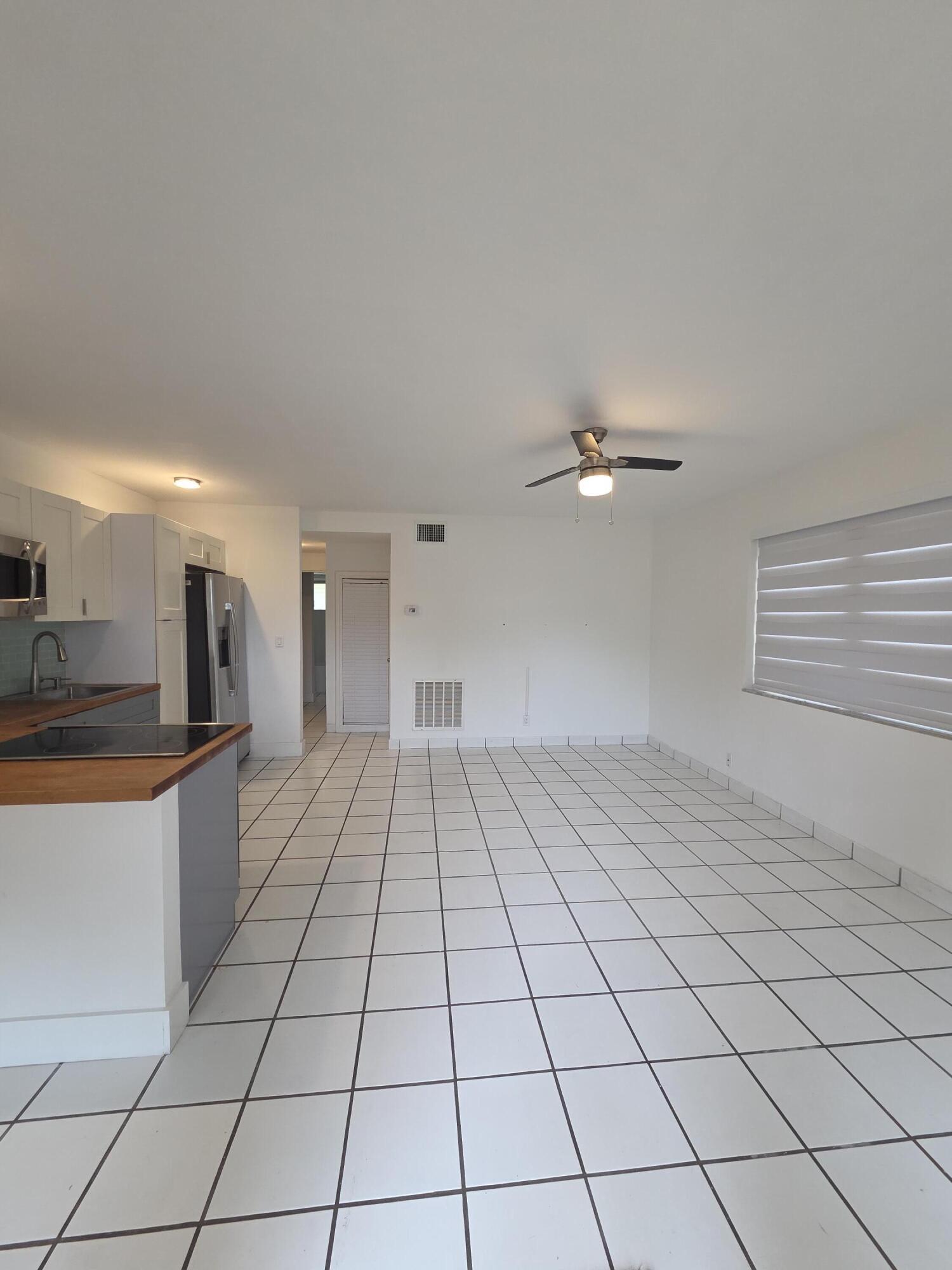 2716 NE 30TH Place 105C, Fort Lauderdale, FL 33306, Fort Lauderdale - Photo 5