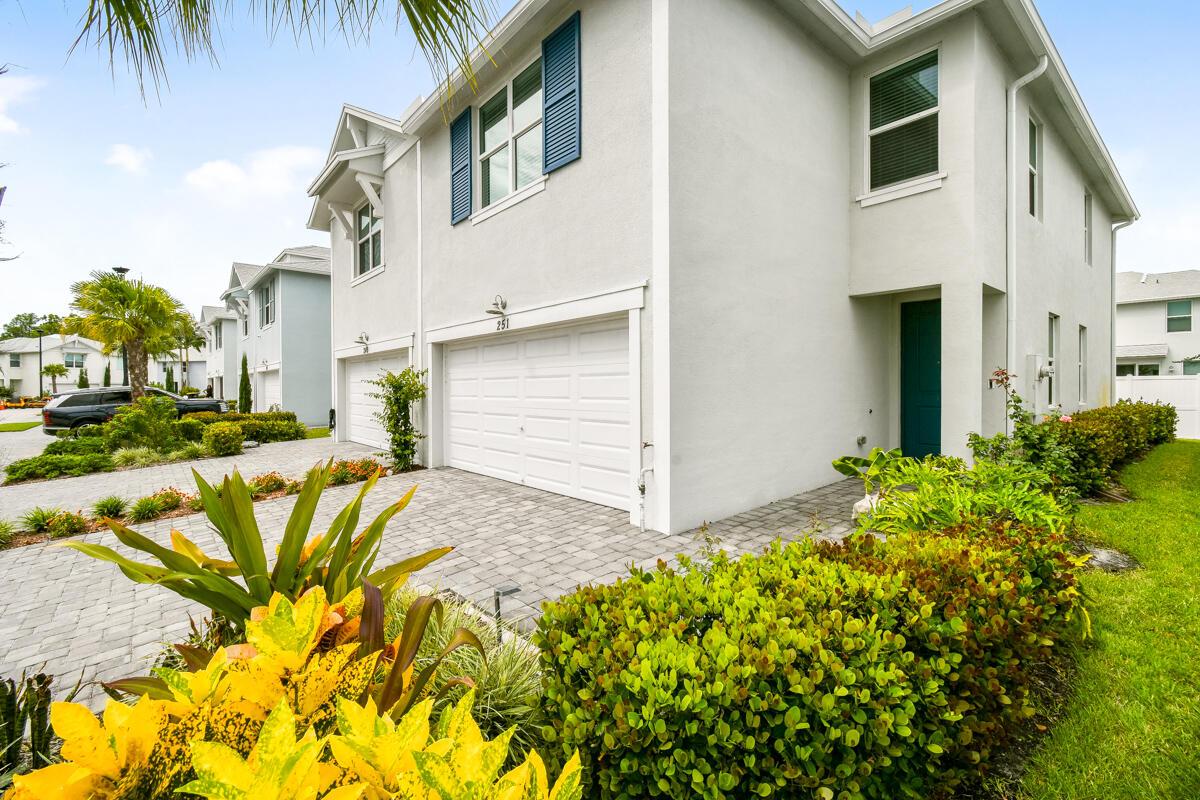 251 OSPREY PRESERVE Boulevard, Jensen Beach, FL 34957, Jensen Beach - Photo 3