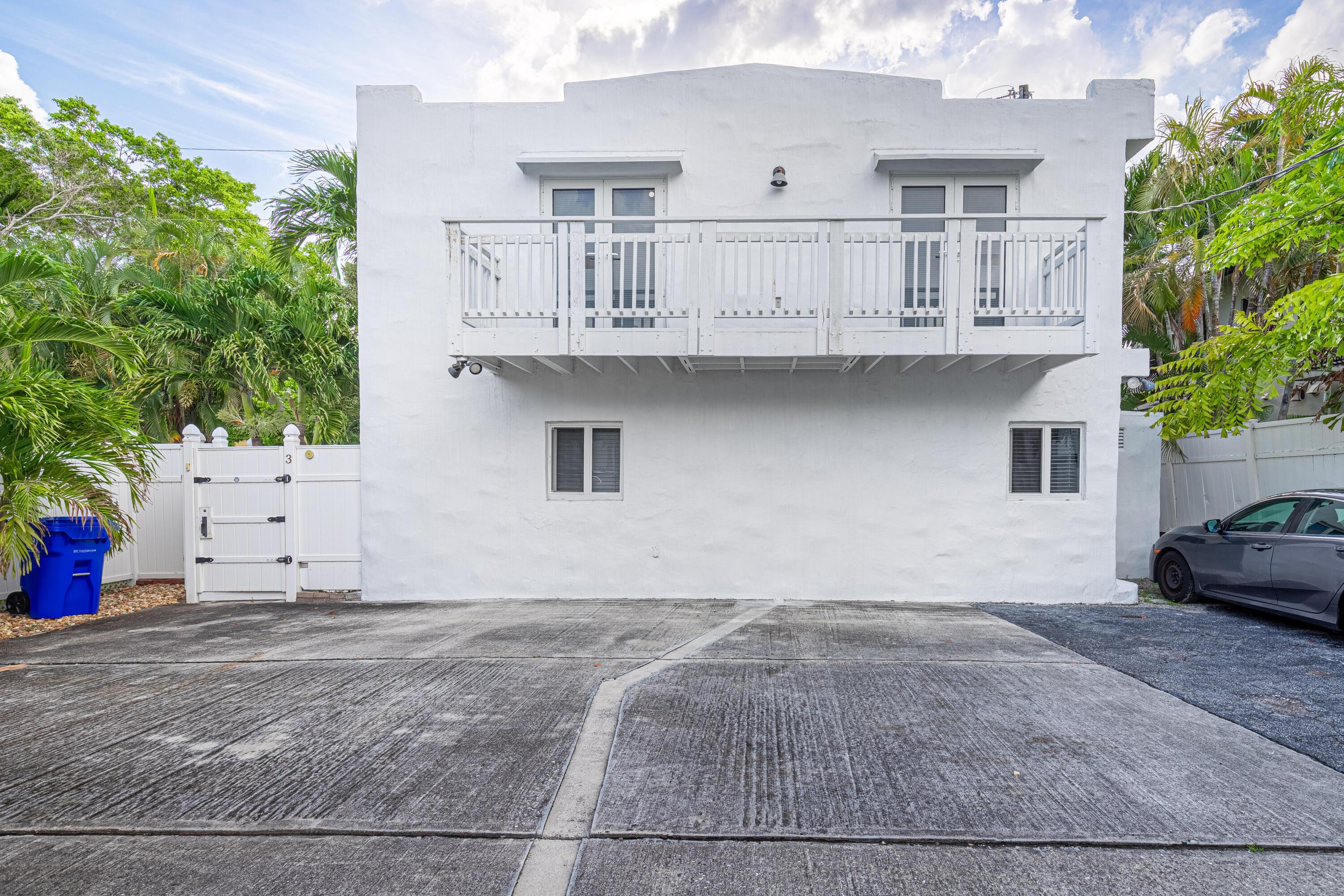 110 NE 16th Terrace 1-3, Fort Lauderdale, FL 33301, Fort Lauderdale - Photo 3