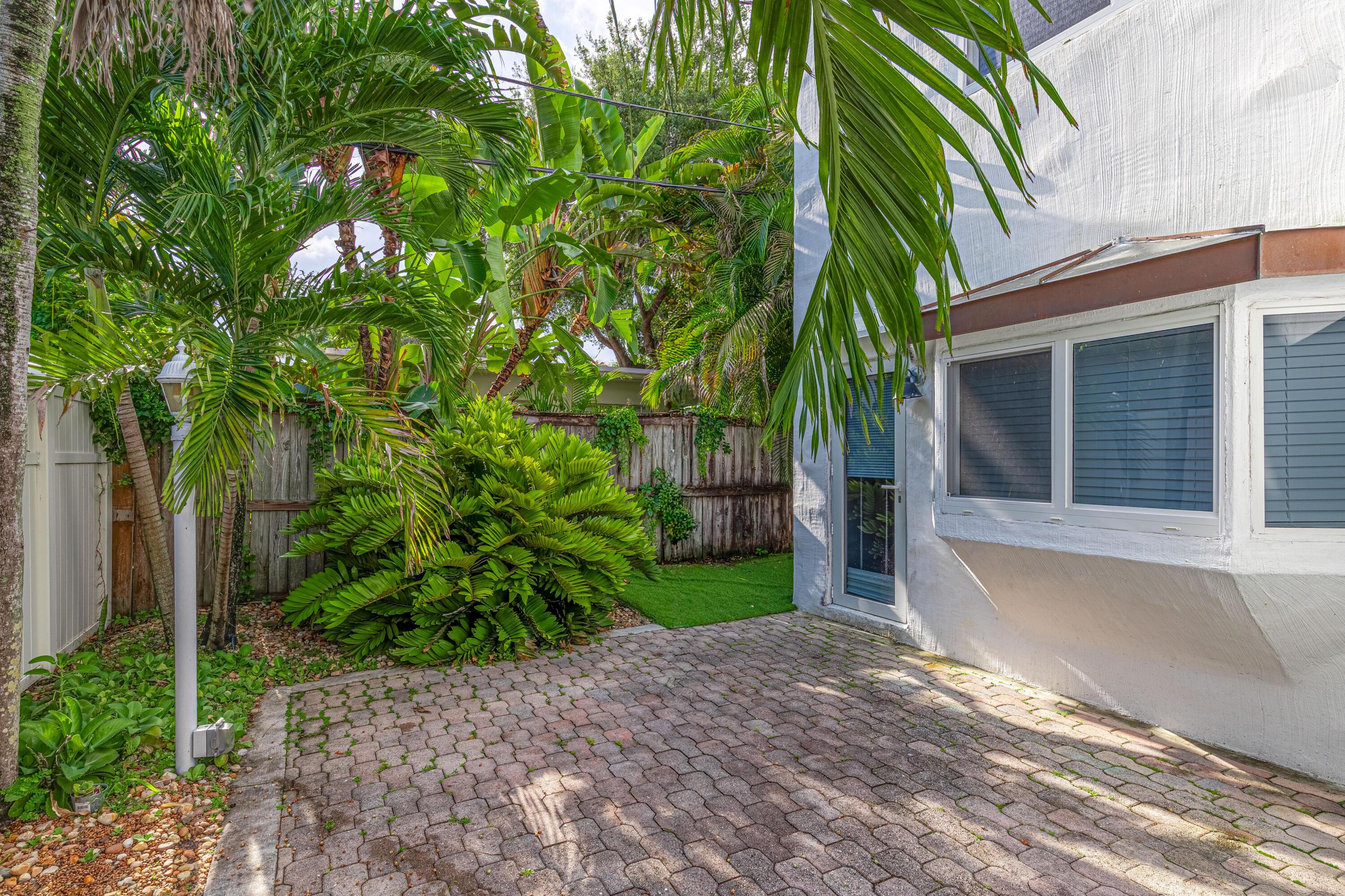 110 NE 16th Terrace 1-3, Fort Lauderdale, FL 33301, Fort Lauderdale - Photo 5