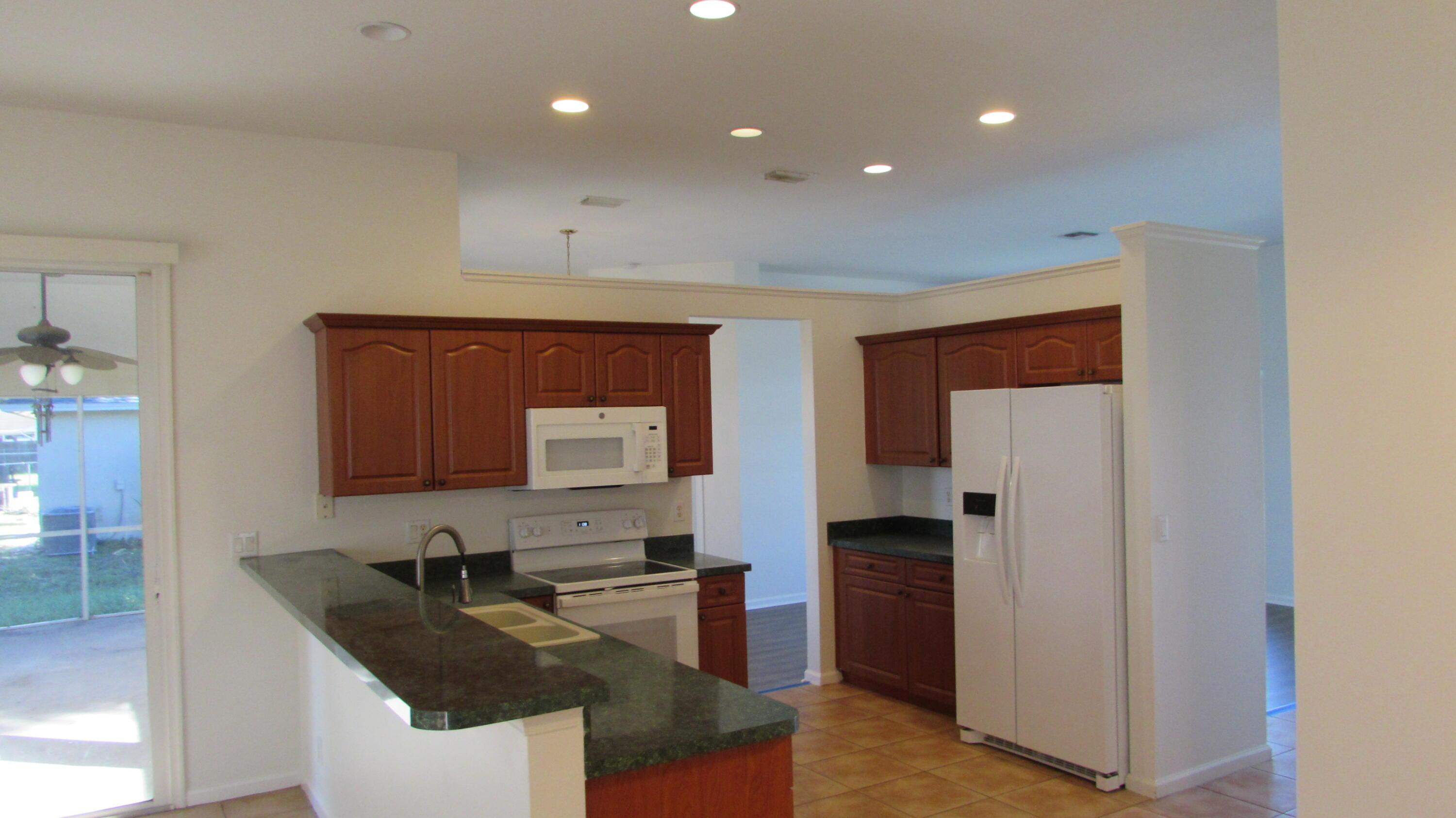 2311 SW SUSSET Lane, Port St. Lucie, FL 34953, Port St. Lucie - Photo 3