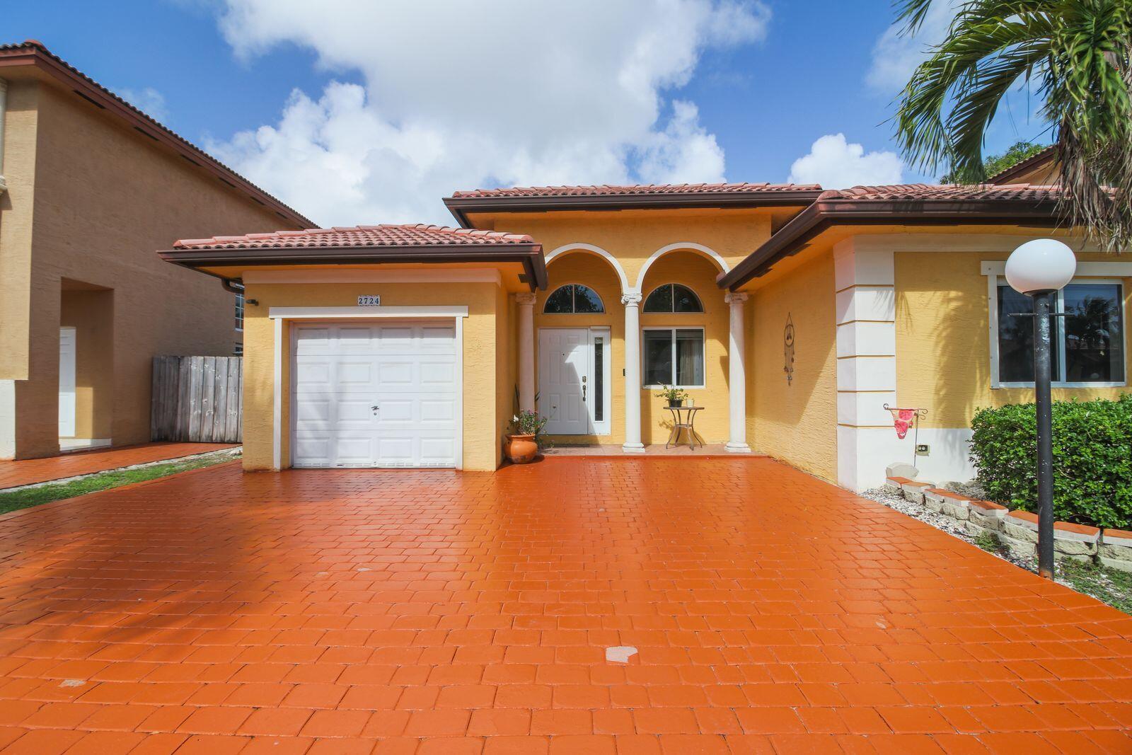 2724 NE 42nd Avenue, Homestead, FL 33033, Homestead - Photo 3