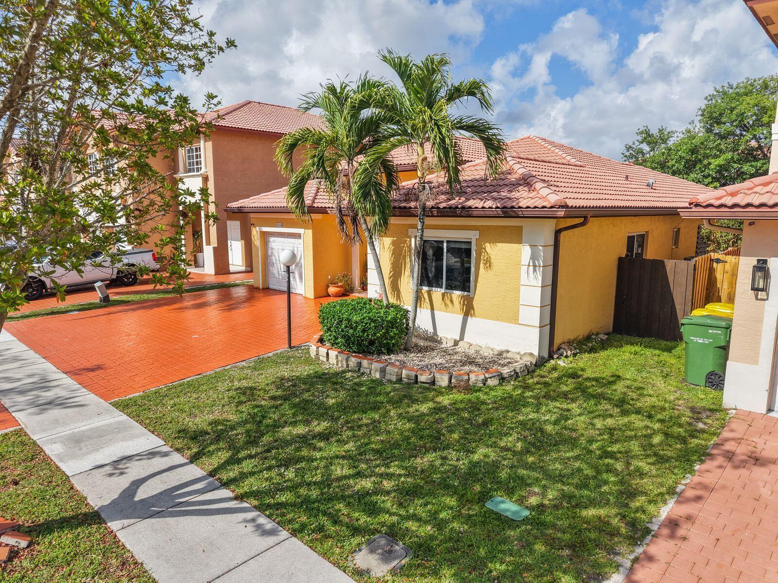 2724 NE 42nd Avenue, Homestead, FL 33033, Homestead - Photo 4