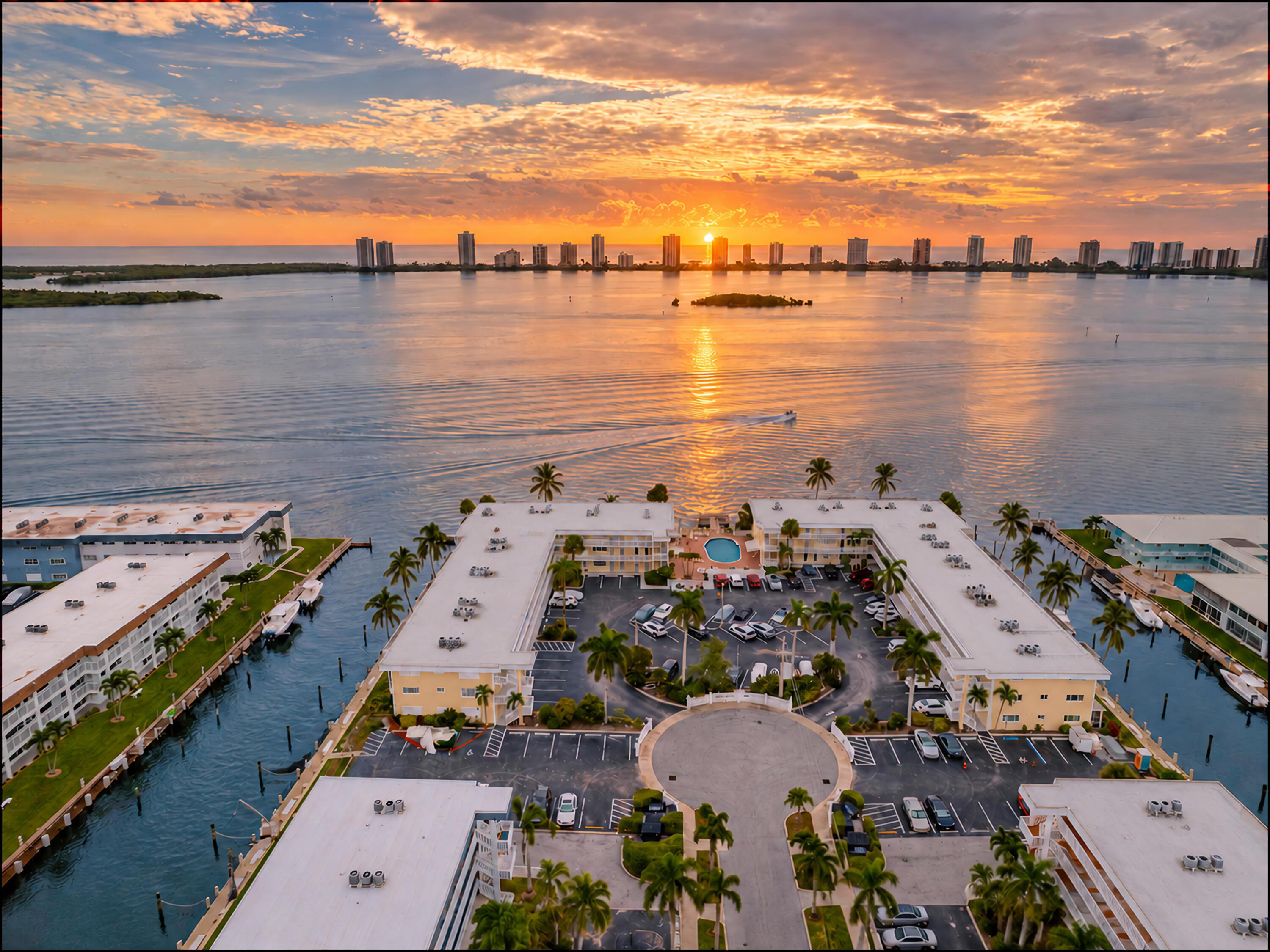 101 Doolen Court 205, North Palm Beach, FL 33408, North Palm Beach - Photo 4