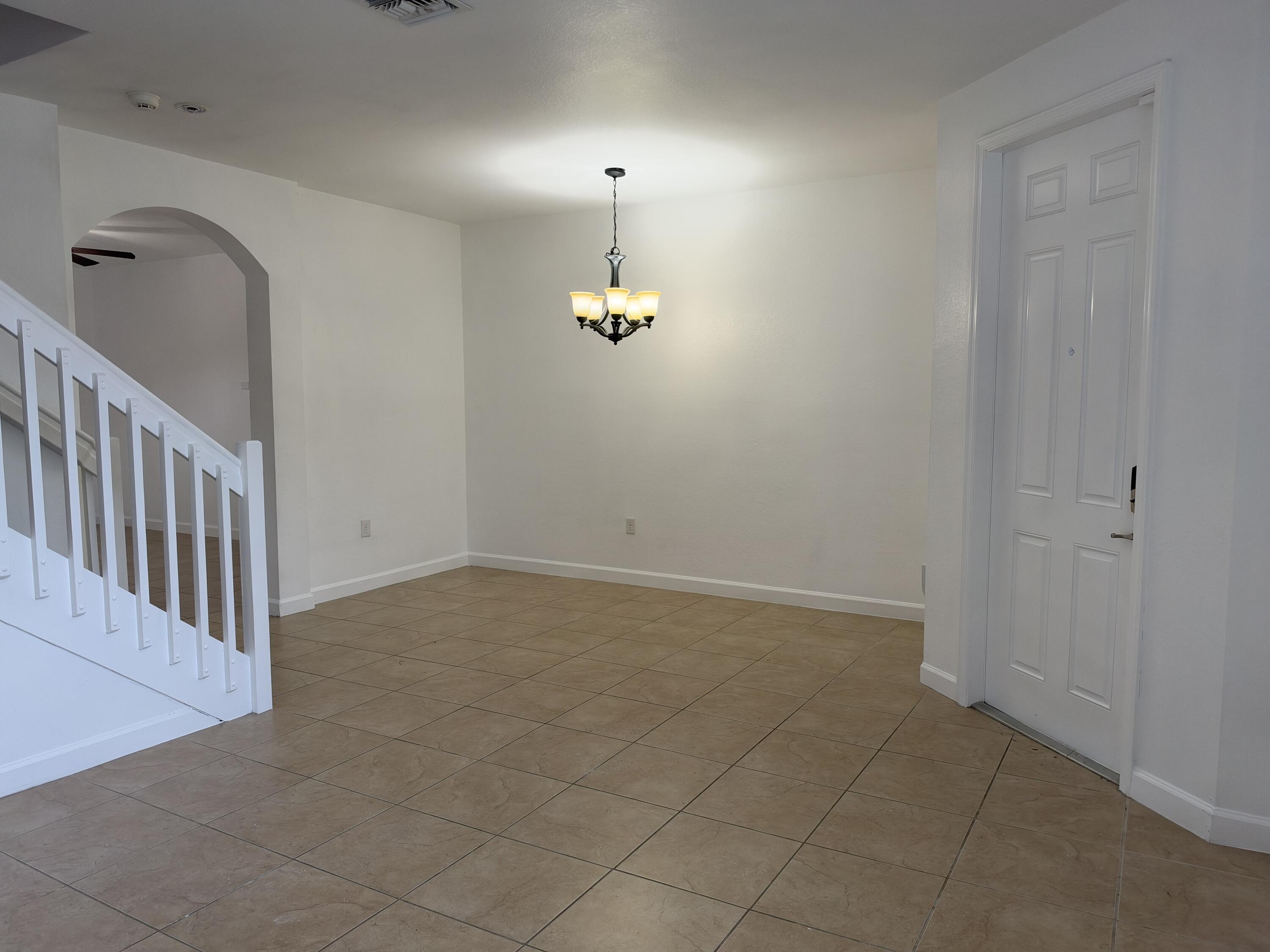 601 SE 32nd Terrace, Homestead, FL 33033, Homestead - Photo 5