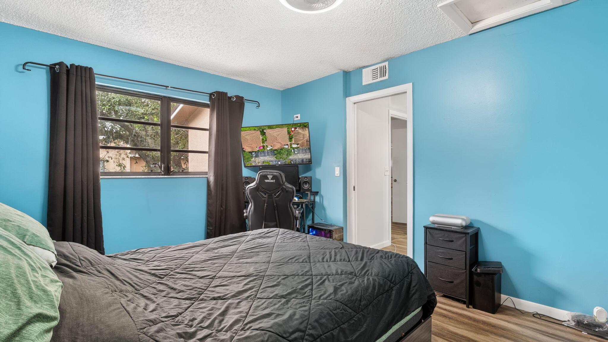 3477 SW 52ND Avenue 3477, Hollywood, FL 33023, Hollywood - Photo 5