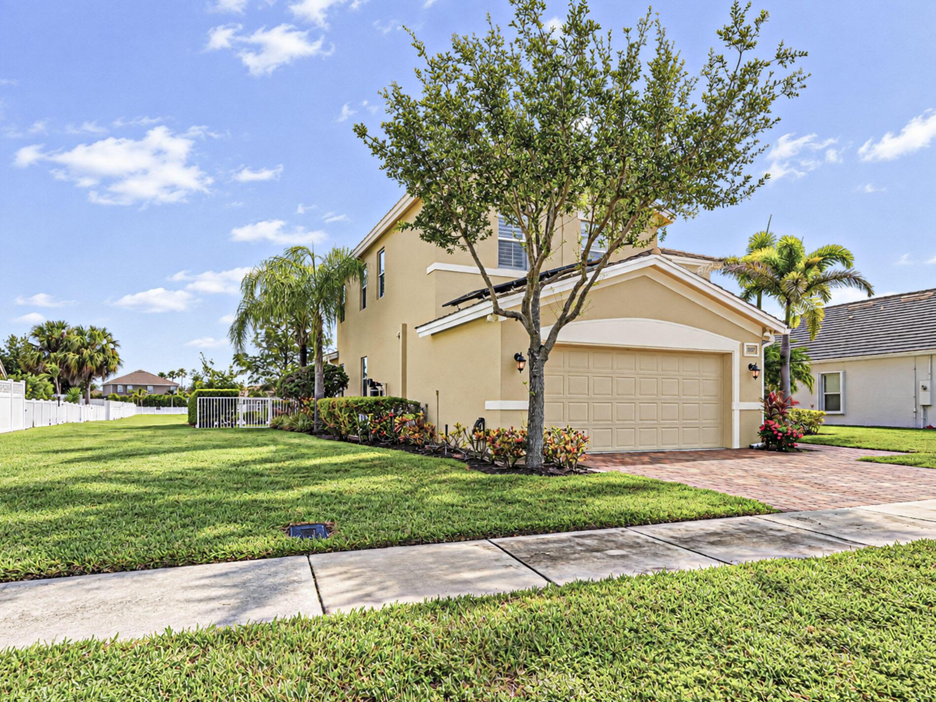 11359 SW HALTON Street, Port St. Lucie, FL 34987, Port St. Lucie - Photo 3