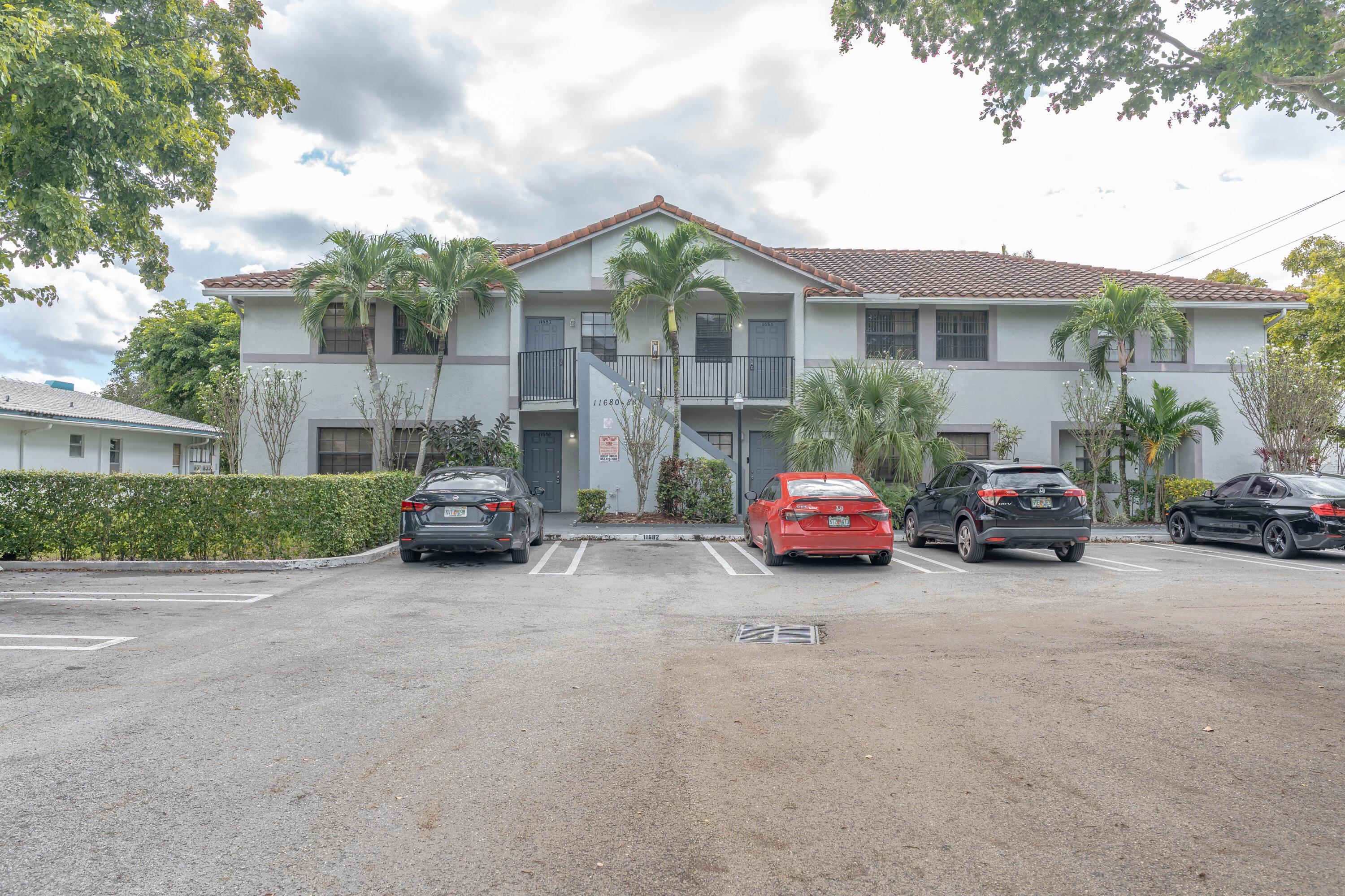 11684 NW 39th Street, Coral Springs, FL 33065, Coral Springs