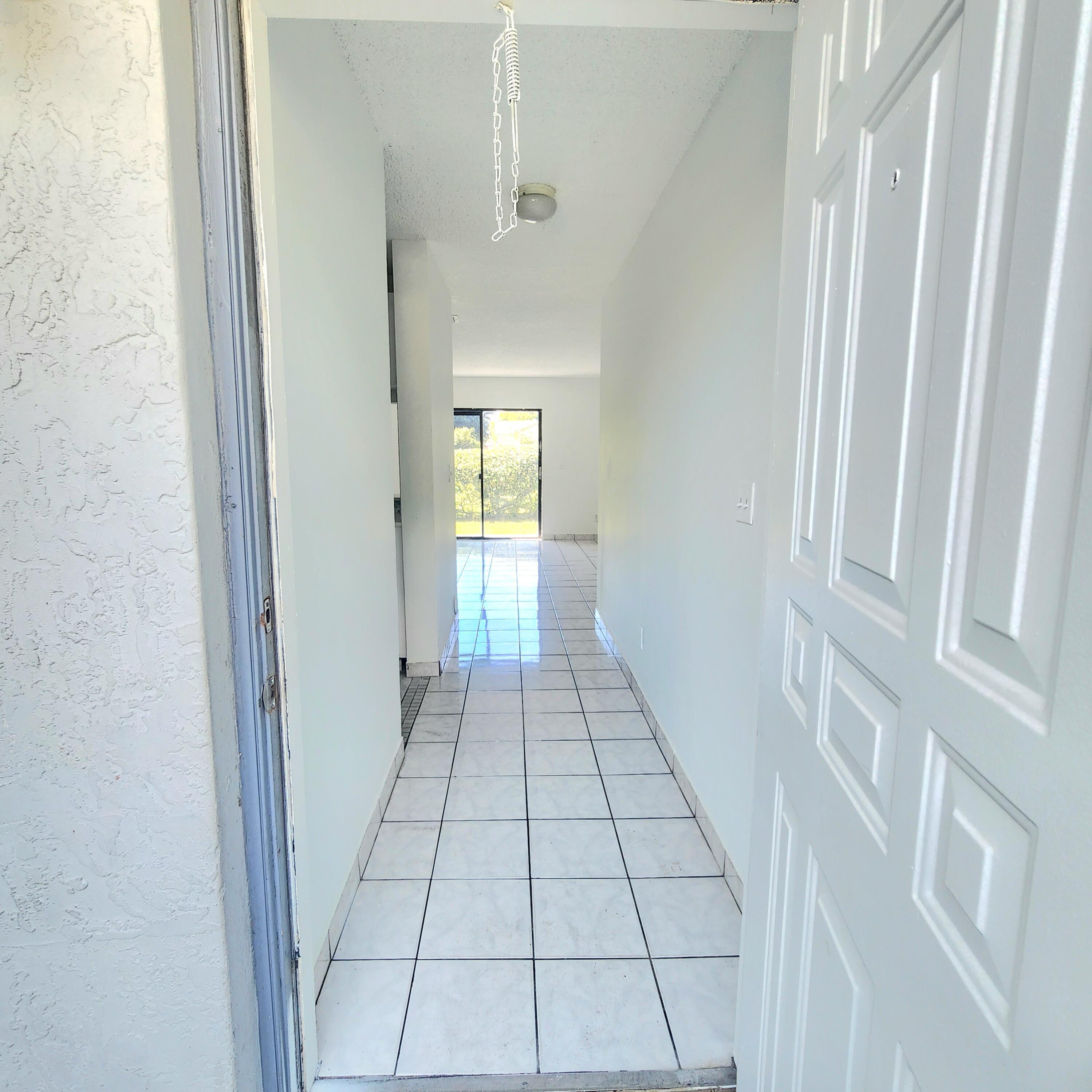 11684 NW 39th Street, Coral Springs, FL 33065, Coral Springs - Photo 3