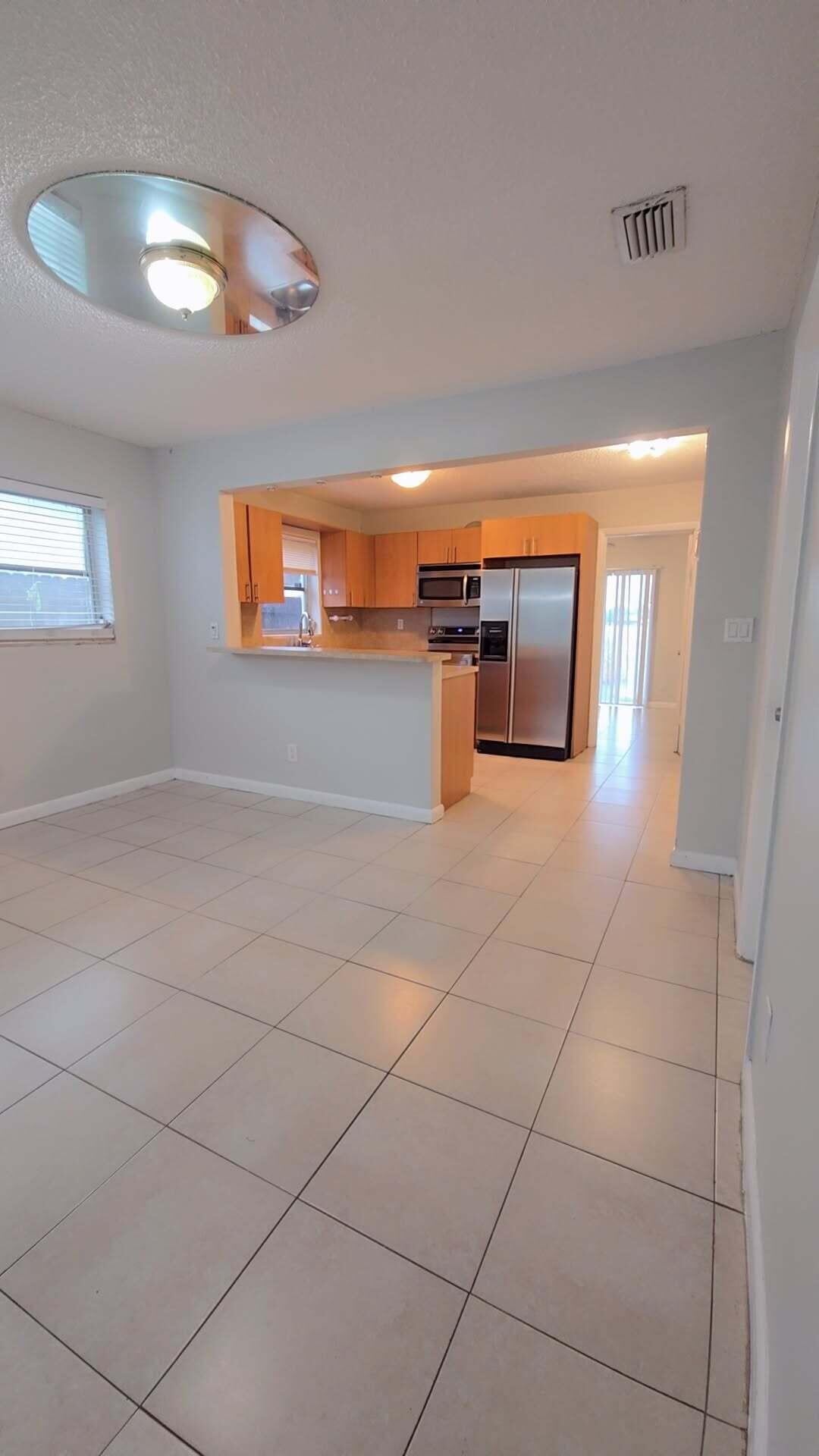 2521 SW 58th Manor B, Fort Lauderdale, FL 33312, Fort Lauderdale - Photo 5