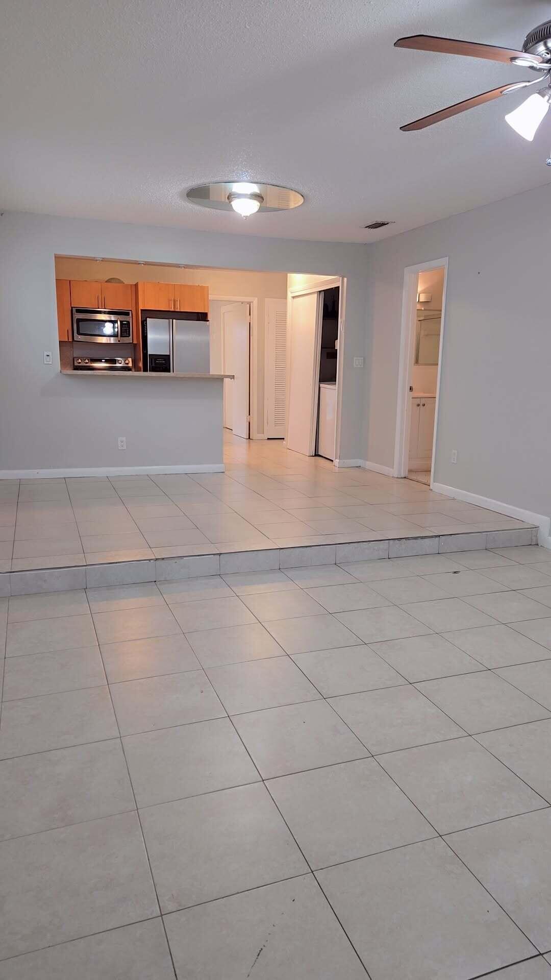 2521 SW 58th Manor B, Fort Lauderdale, FL 33312, Fort Lauderdale - Photo 4