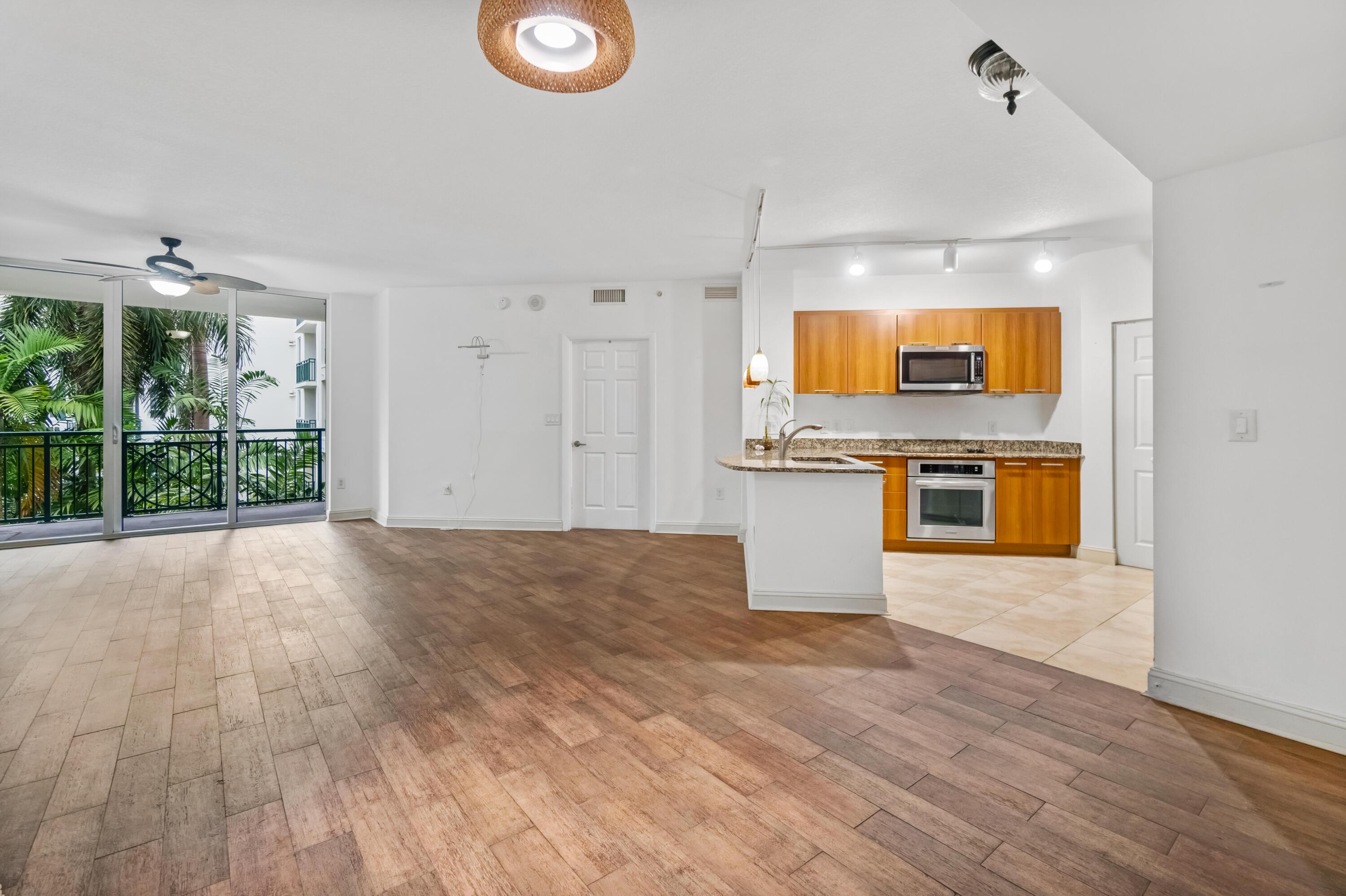 510 NW 84th Avenue 428, Plantation, FL 33324, Plantation - Photo 4