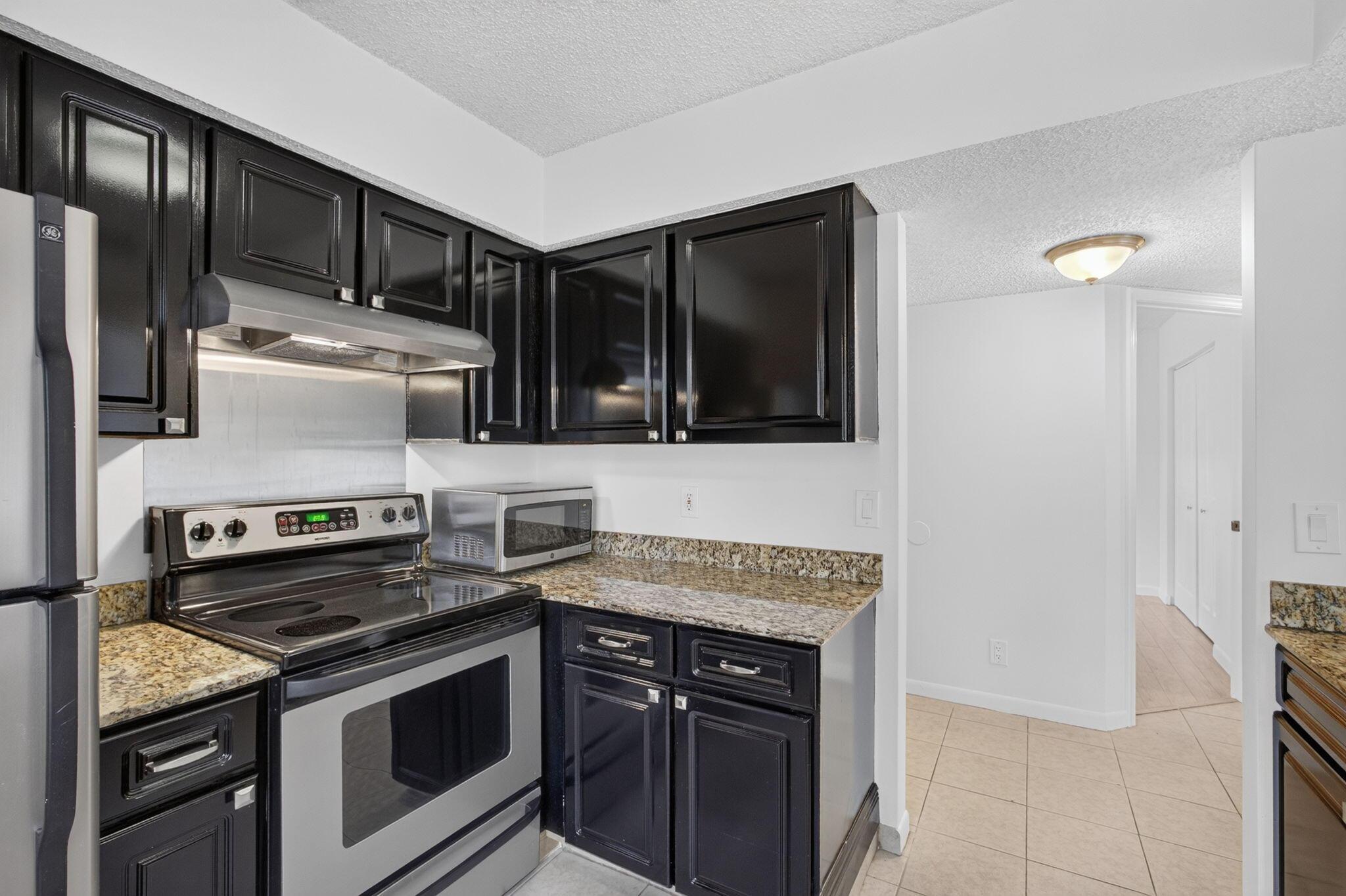 1120 Lake Shore Drive Unit 204, Lake Park, FL 33403, Lake Park - Photo 5