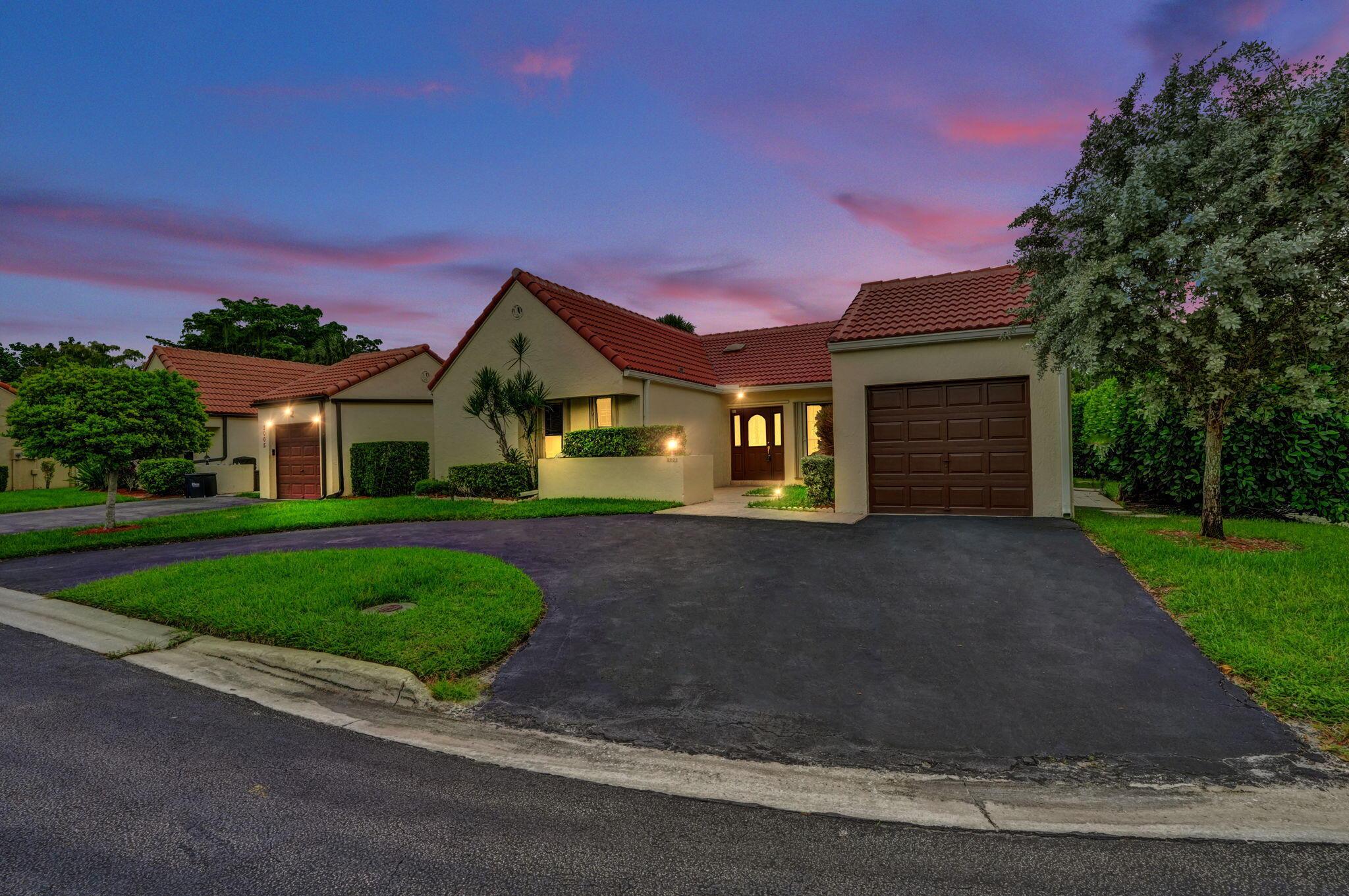 2001 Maplewood Drive, Coral Springs, FL 33071, Coral Springs - Photo 2