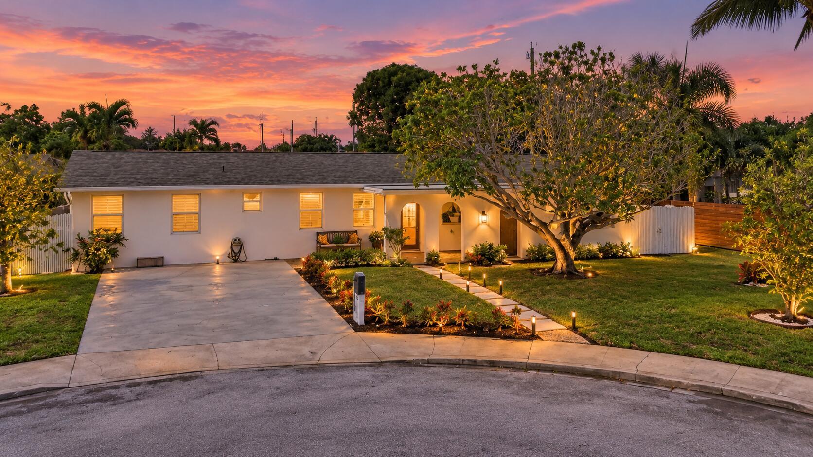 1409 Richard Lane, Lake Worth Beach, FL 33460, Lake Worth Beach - Photo 3