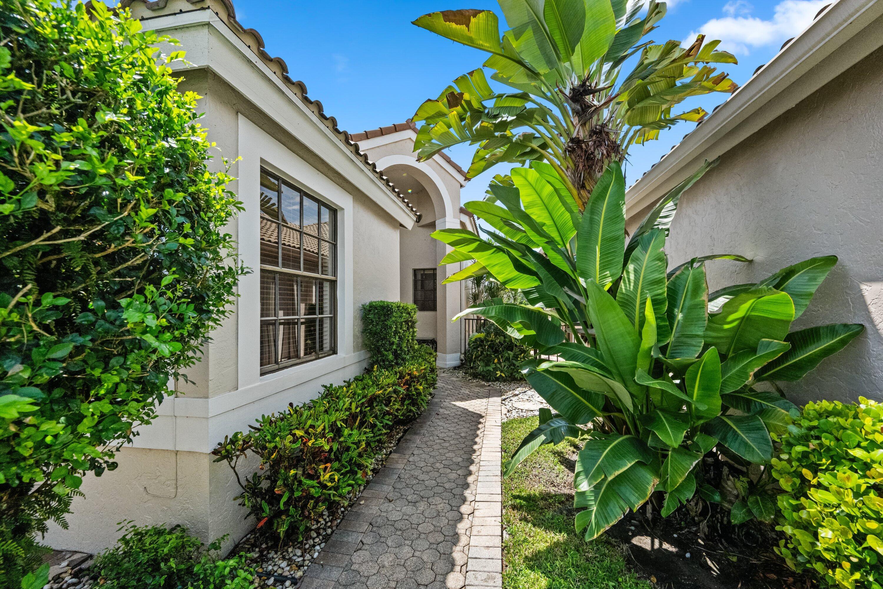 4465 BARCLAY FAIR Way, Lake Worth, FL 33449, Lake Worth - Photo 3