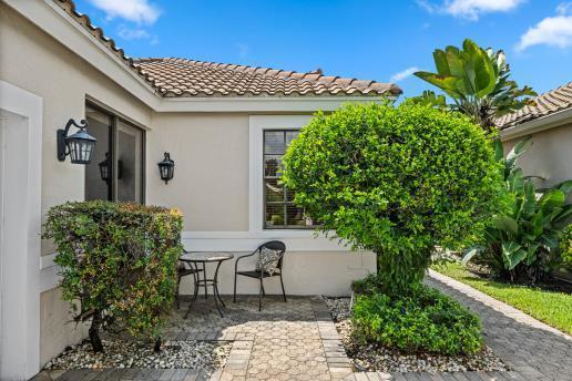 4465 BARCLAY FAIR Way, Lake Worth, FL 33449, Lake Worth - Photo 4