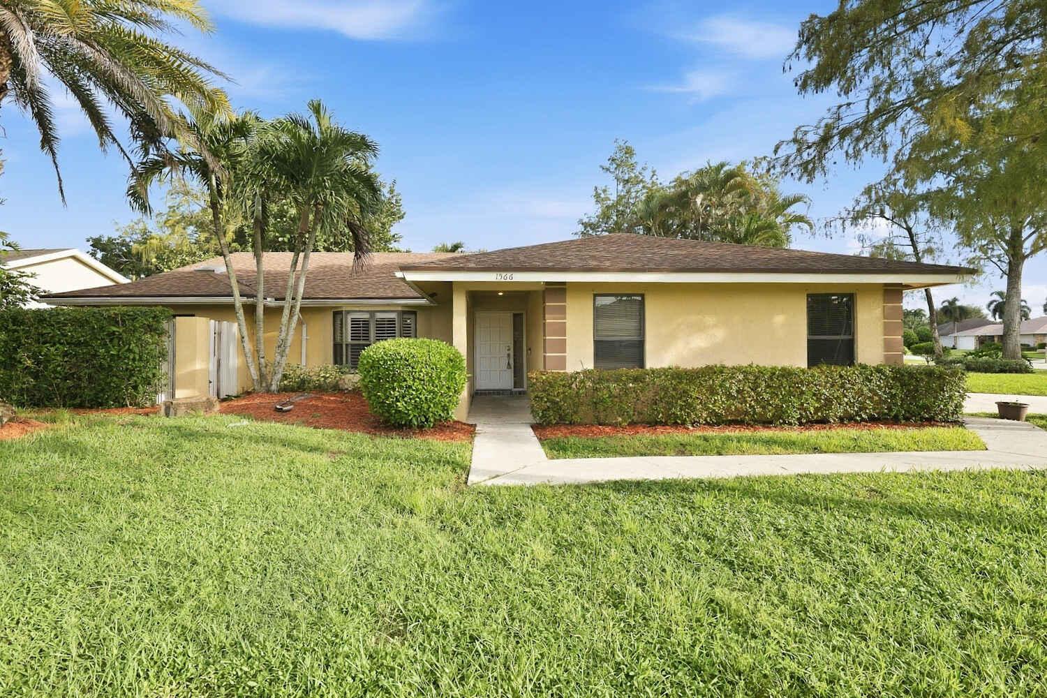 1566 HOLLYHOCK Road, Wellington, FL 33414, Wellington