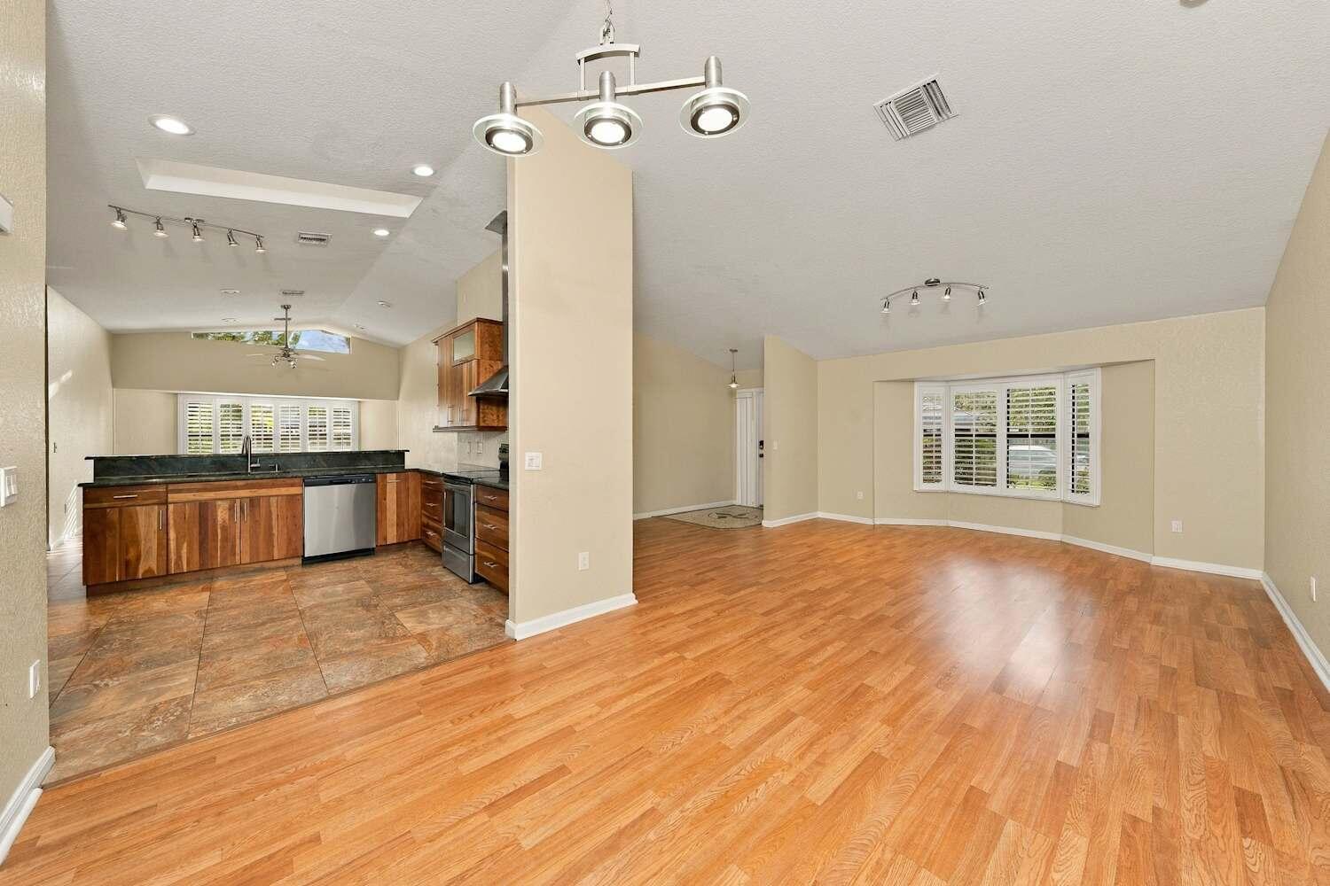 1566 HOLLYHOCK Road, Wellington, FL 33414, Wellington - Photo 3