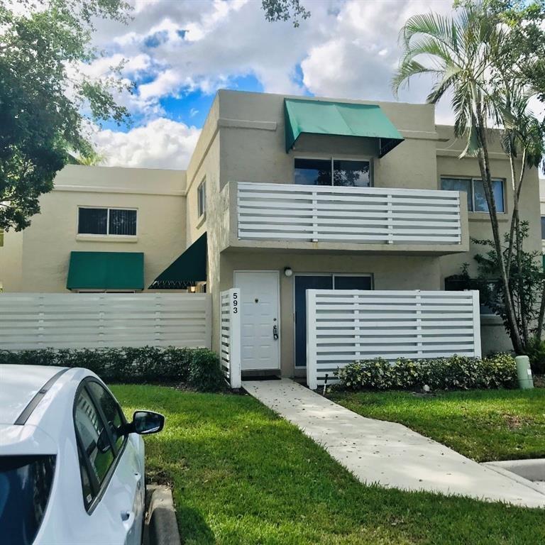 593 NW 98TH Avenue 1, Plantation, FL 33324, Plantation - Photo 2