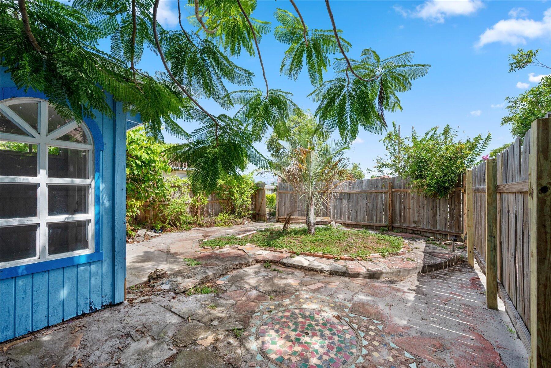 714 W Lakewood Road B, West Palm Beach, FL 33405, West Palm Beach - Photo 3