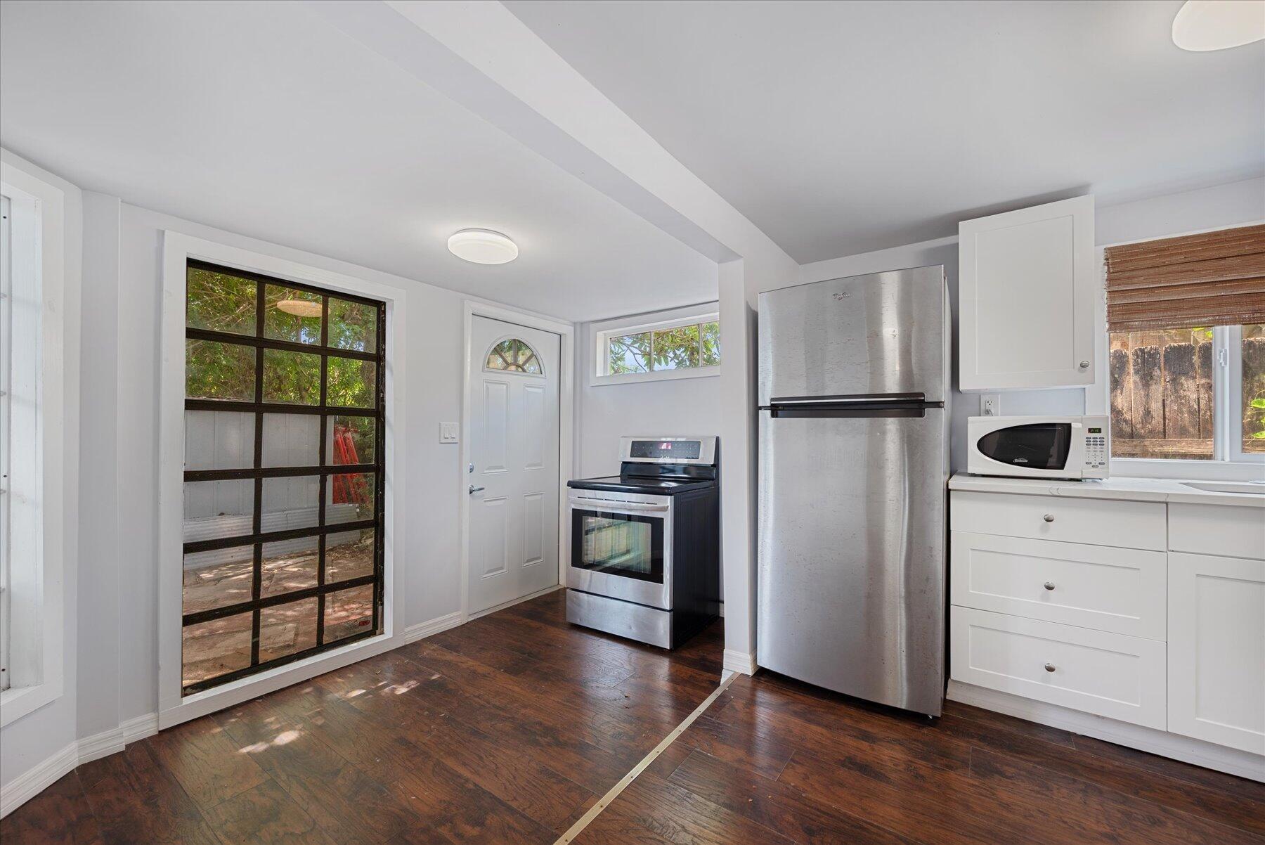 714 W Lakewood Road B, West Palm Beach, FL 33405, West Palm Beach - Photo 5