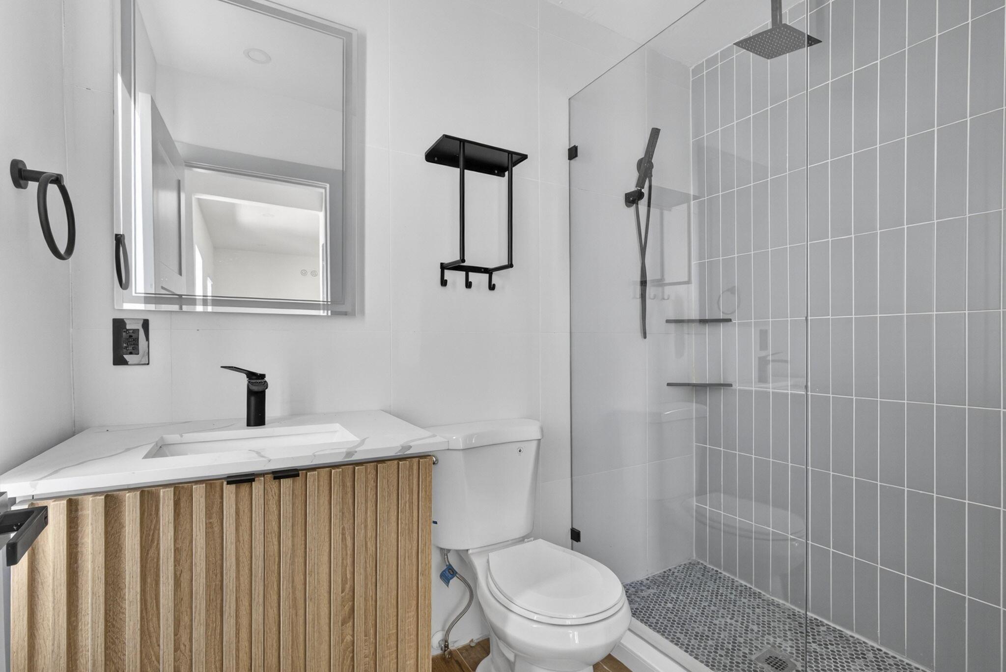 324 20th Street 16, West Palm Beach, FL 33407, West Palm Beach - Photo 2