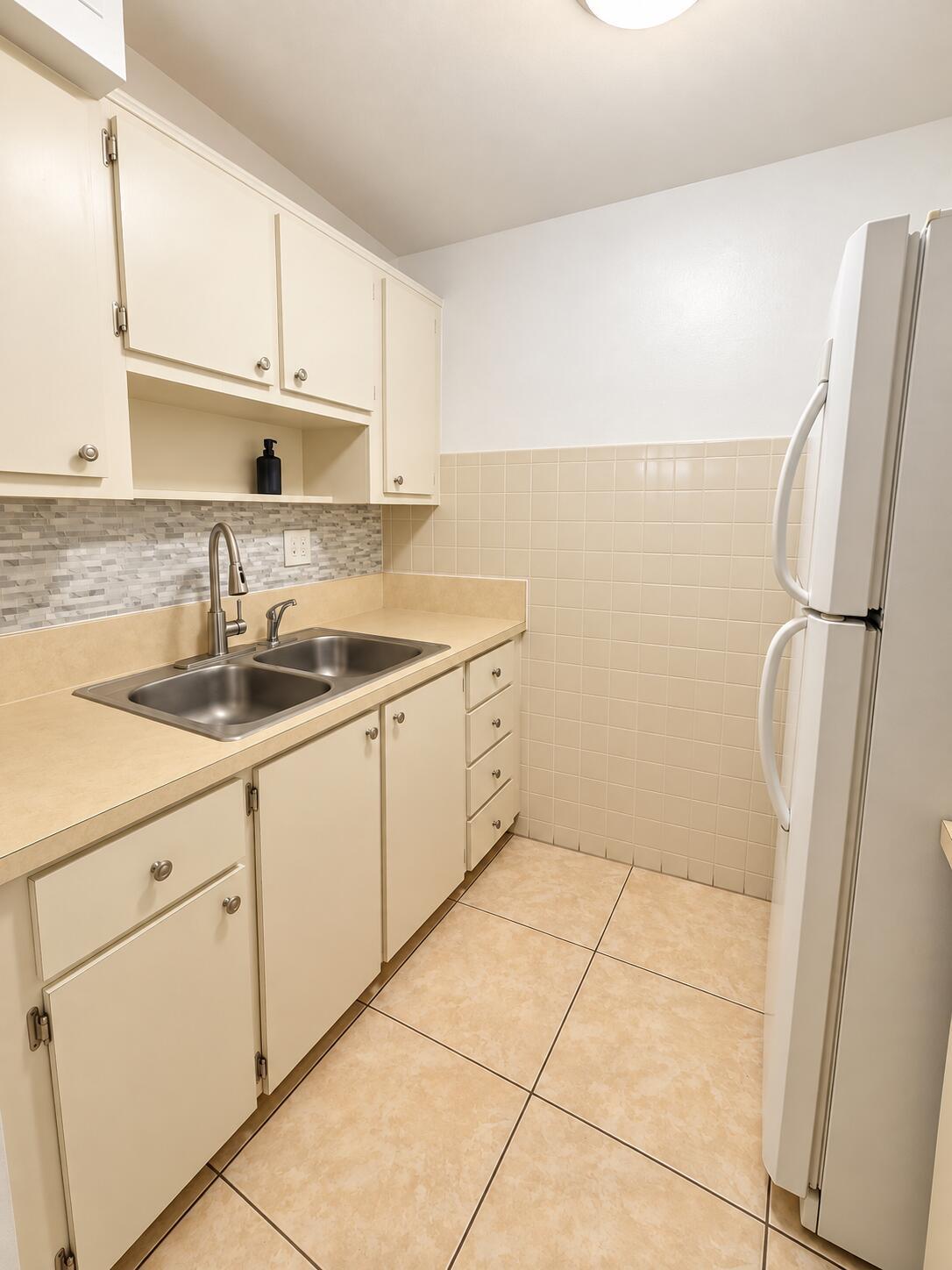 4135 NW 88TH Avenue 101, Coral Springs, FL 33065, Coral Springs - Photo 5