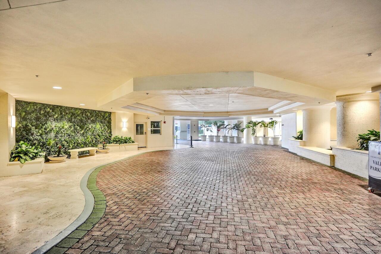 99 SE MIZNER Boulevard 533, Boca Raton, FL 33432, Boca Raton - Photo 4