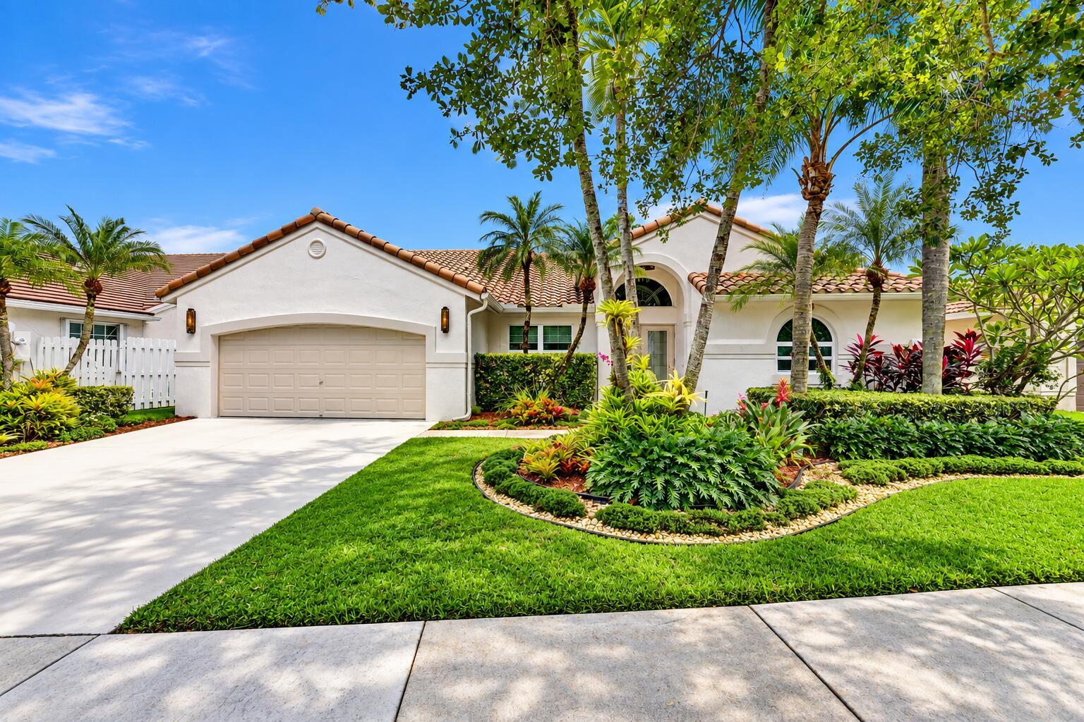 788 LAKE Boulevard, Weston, FL 33326, Weston