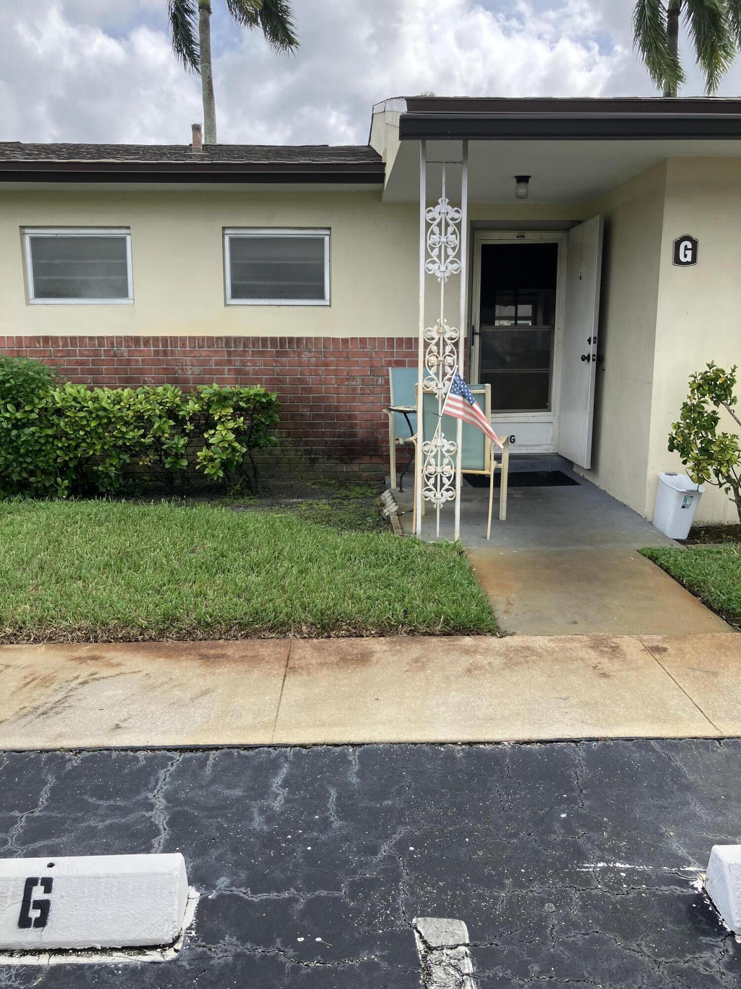 2751 Ashley Drive E G, West Palm Beach, FL 33415, West Palm Beach - Main