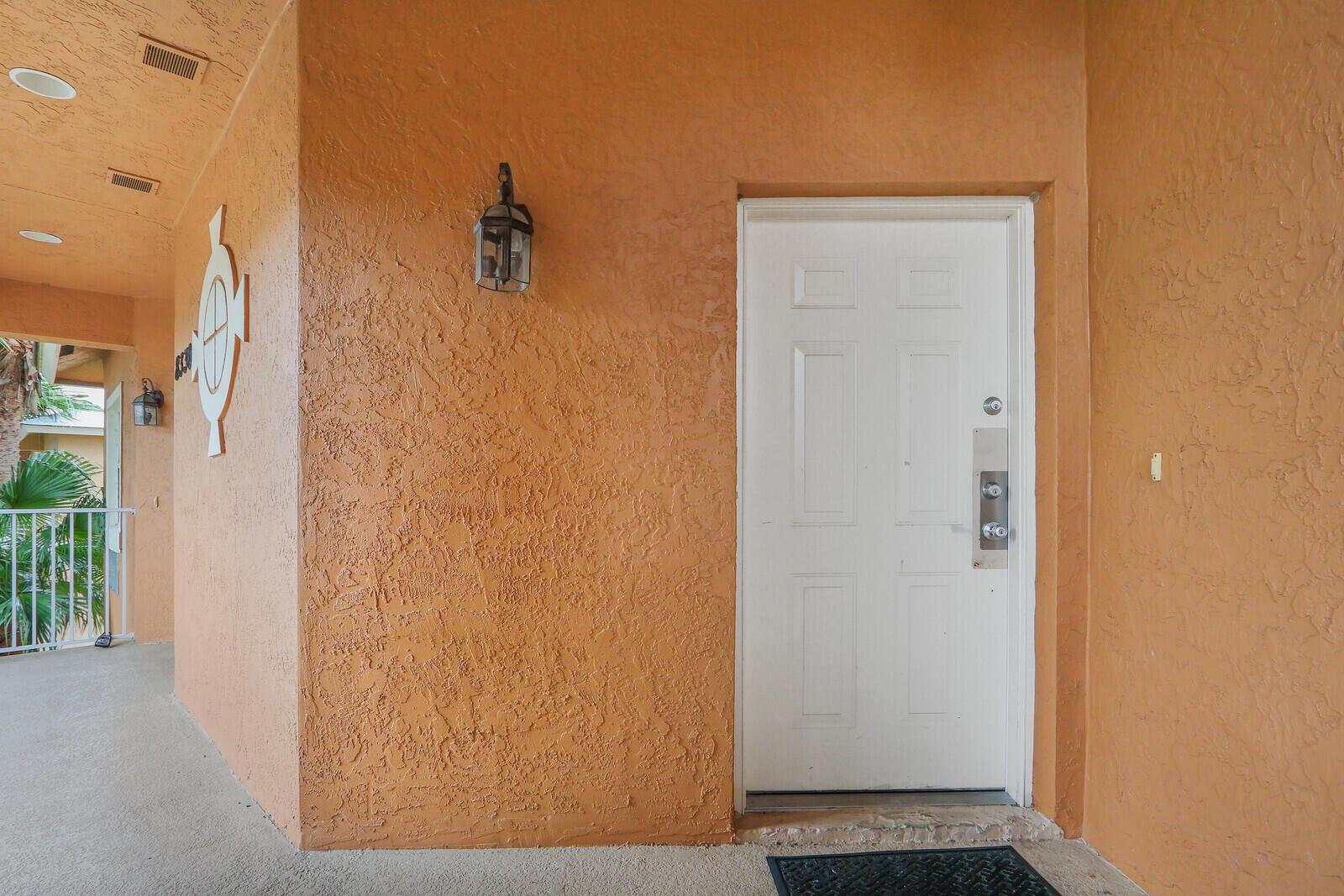 8330 MULLIGAN Circle 2121, Port St. Lucie, FL 34986, Port St. Lucie - Photo 4