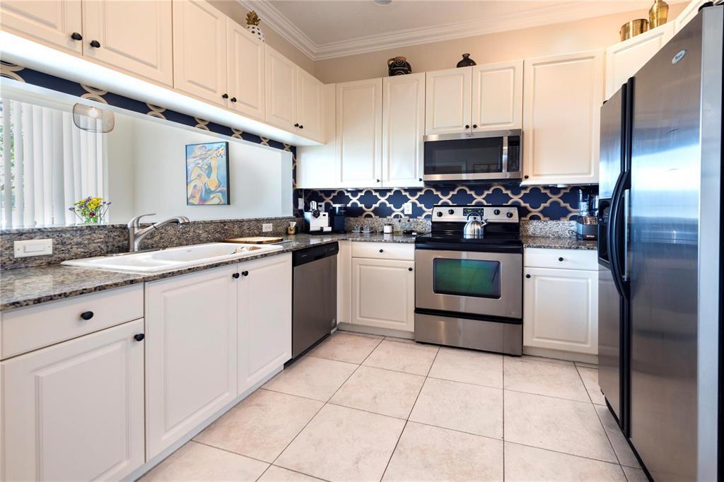 3512 PARKSIDE Drive 3512, Davie, FL 33328, Davie - Photo 3