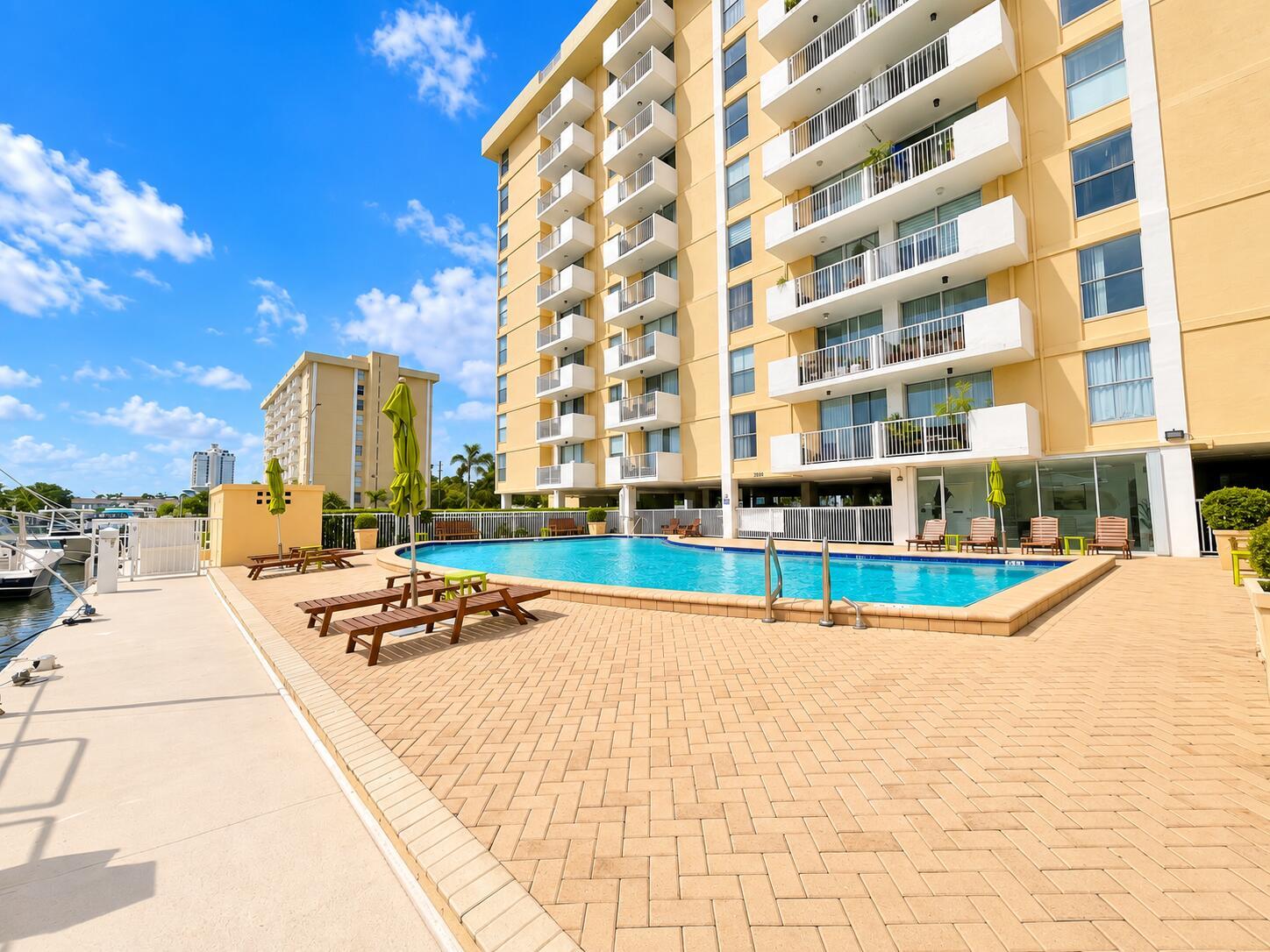 2020 NE 135TH Street 502, North Miami, FL 33181, North Miami