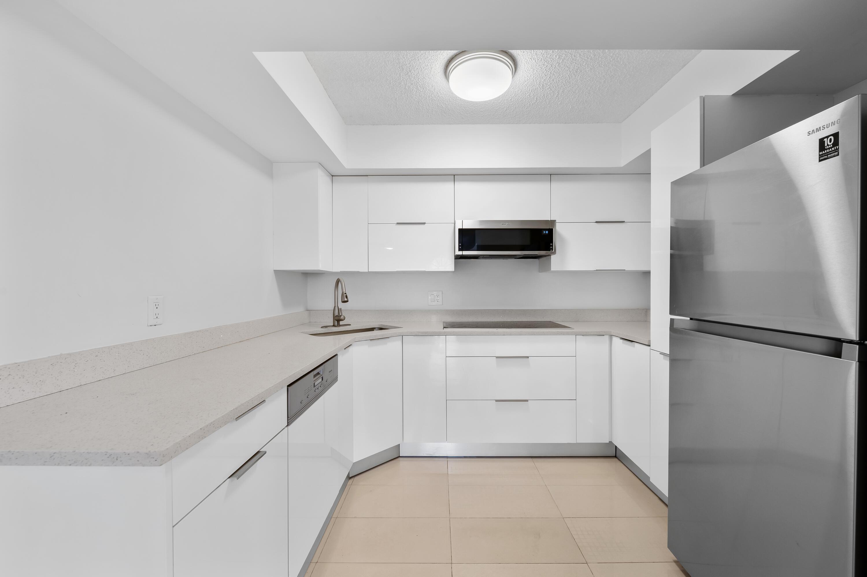 3770 VILLAGE Drive B, Delray Beach, FL 33445, Delray Beach