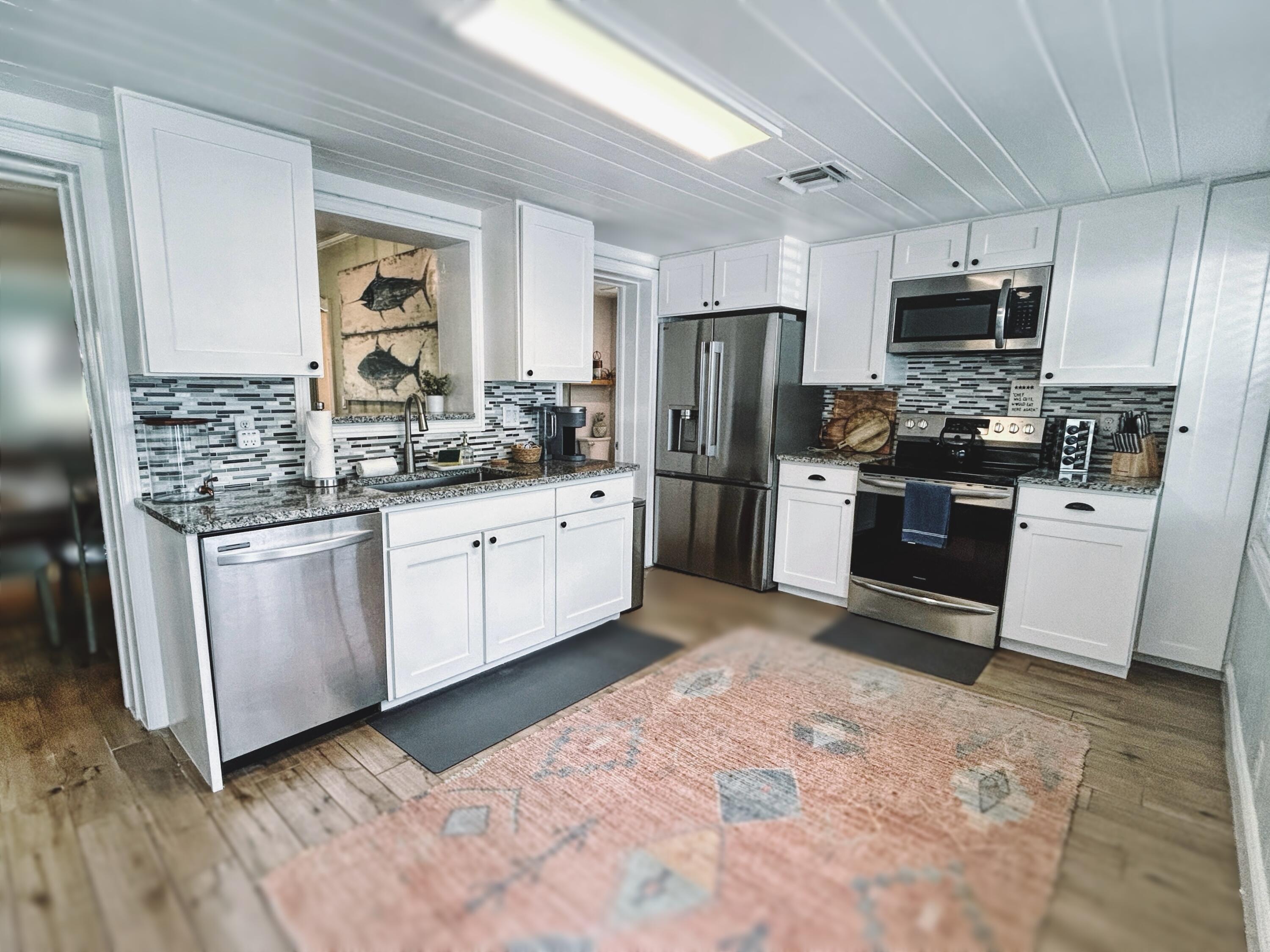 604 NW POINSETTIA Street, Stuart, FL 34994, Stuart - Photo 4